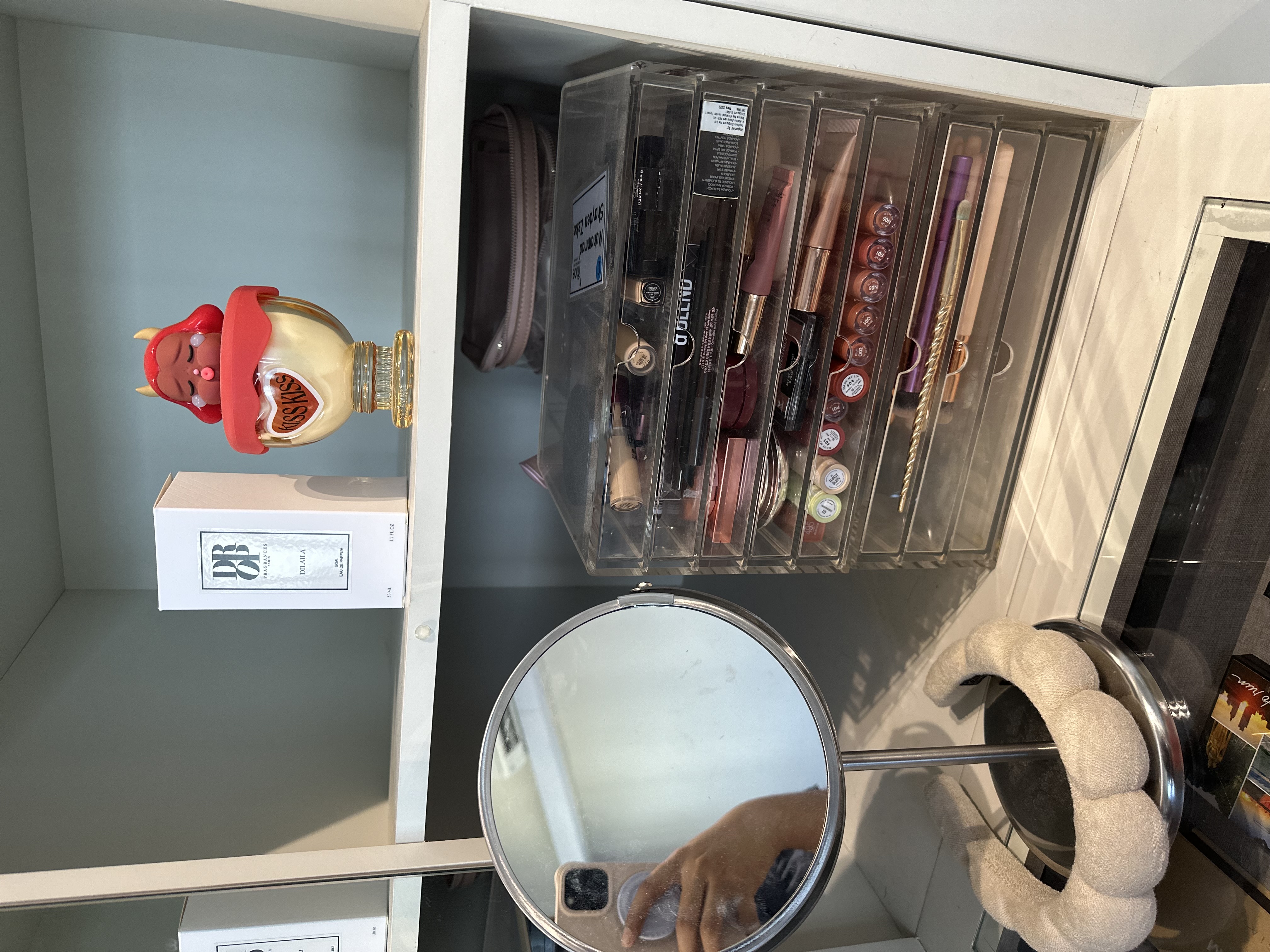 Where Beauty Meets Function: A Peek at My Vanity Space