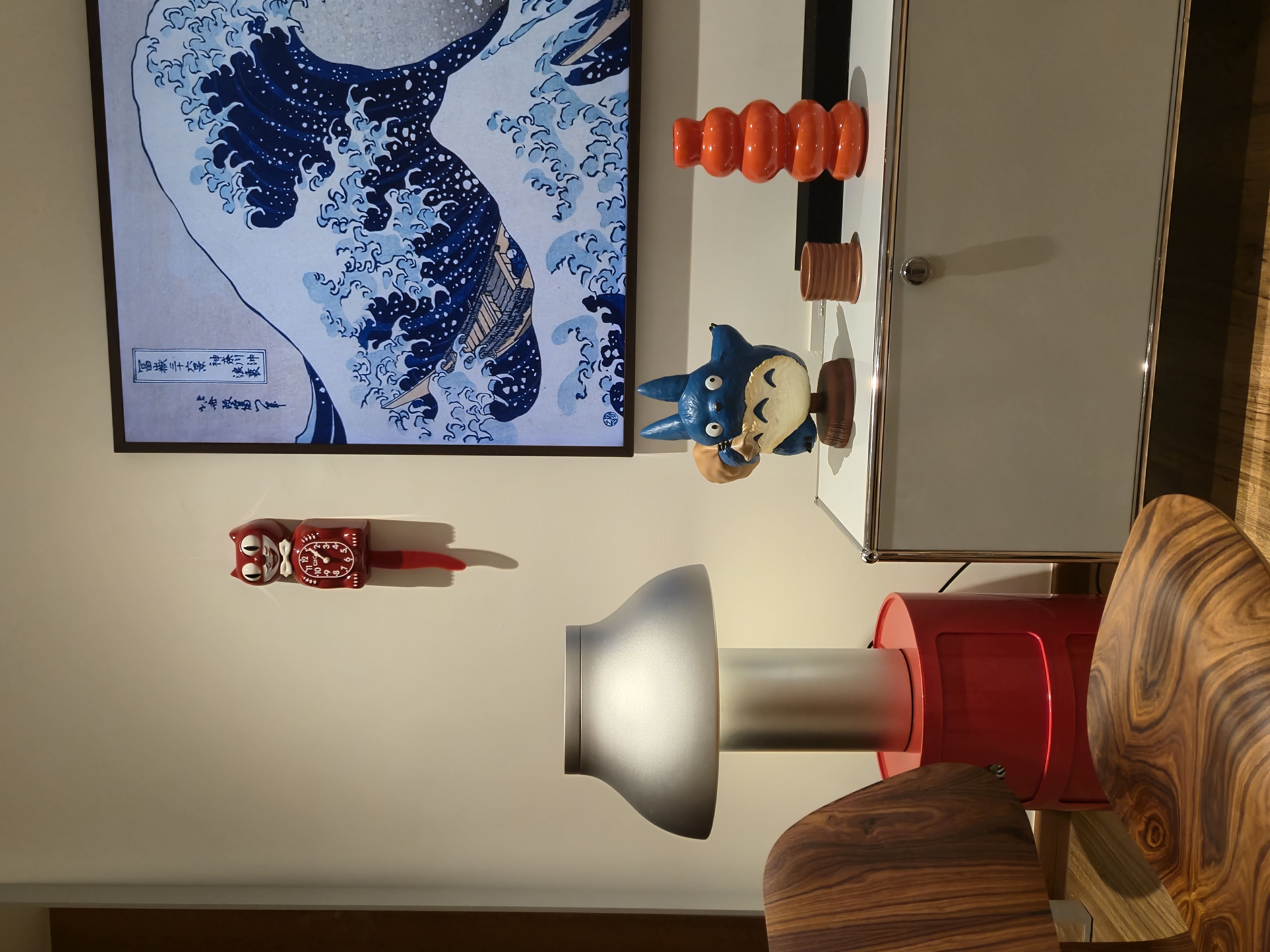 a sneak peek of our kinda eclectic, kinda kawaii house 😬