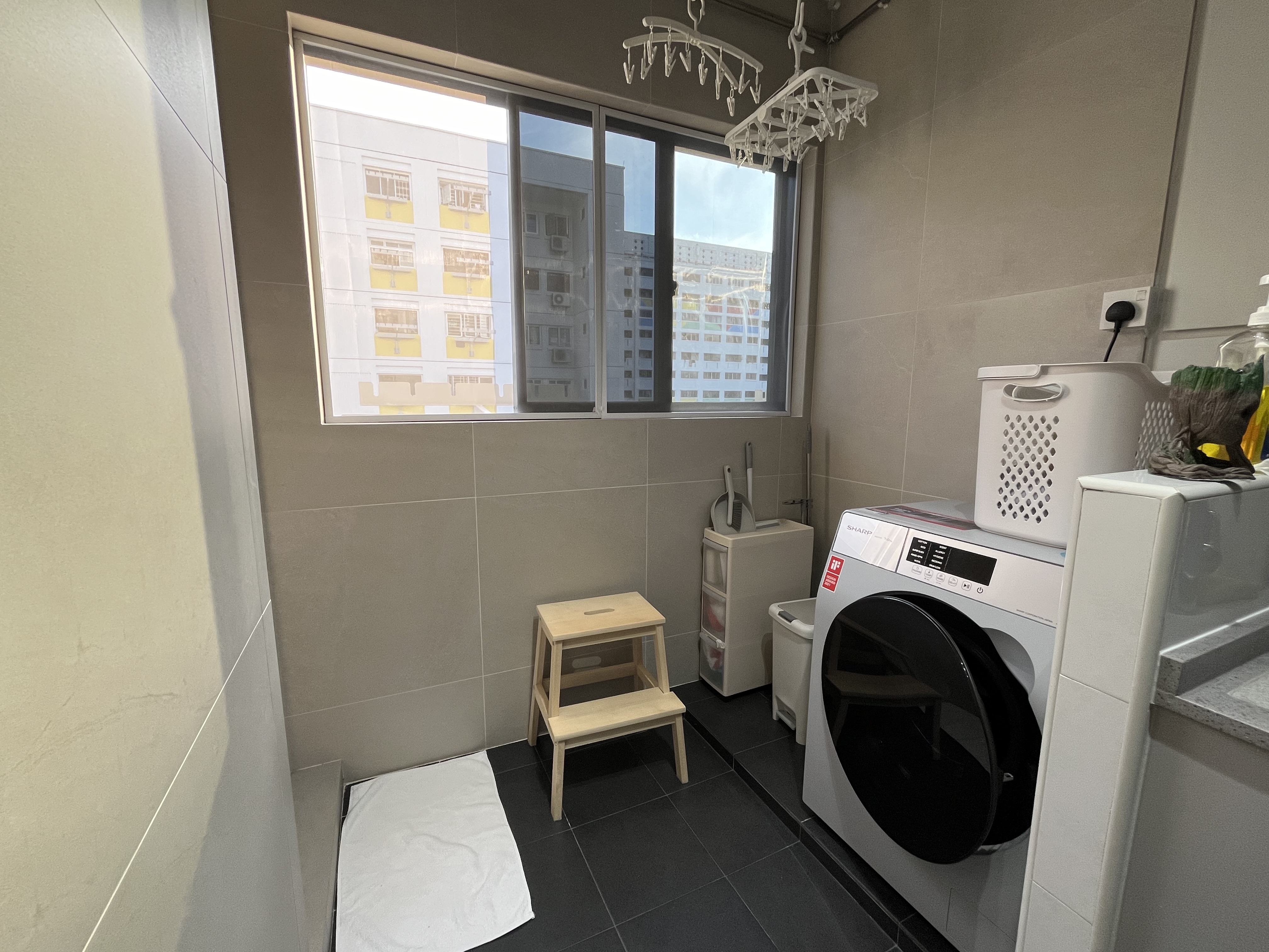 10-Things-to-Love-About-our-$45k-3-room-Resale-*S10-Special