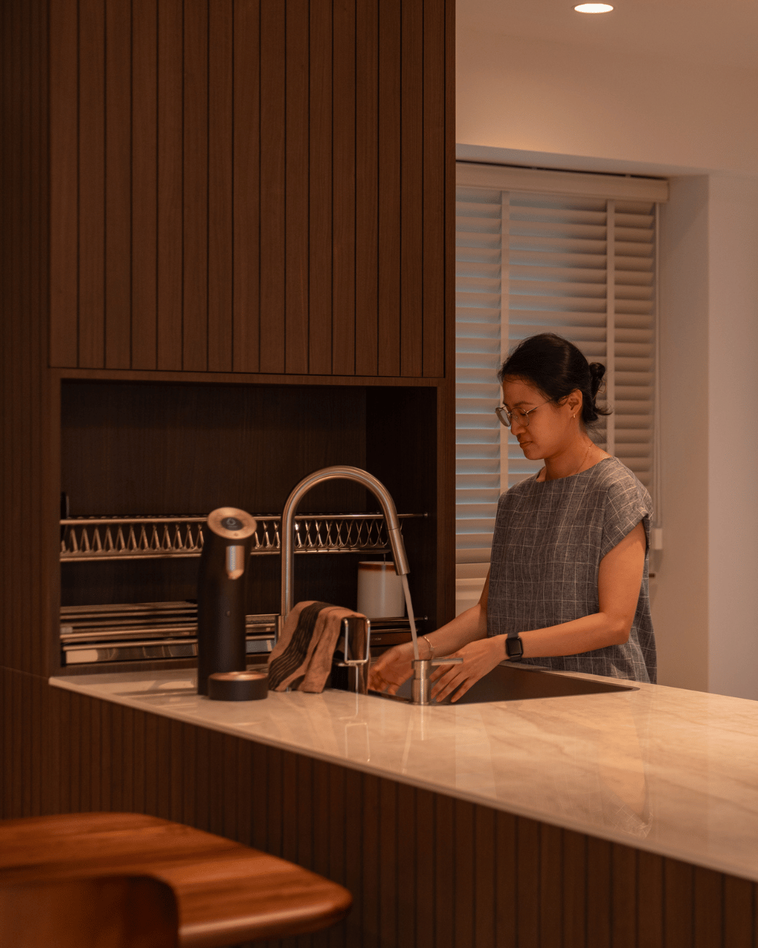 Earthy Tones, Effortless Living: Our Open-Concept Sanctuary