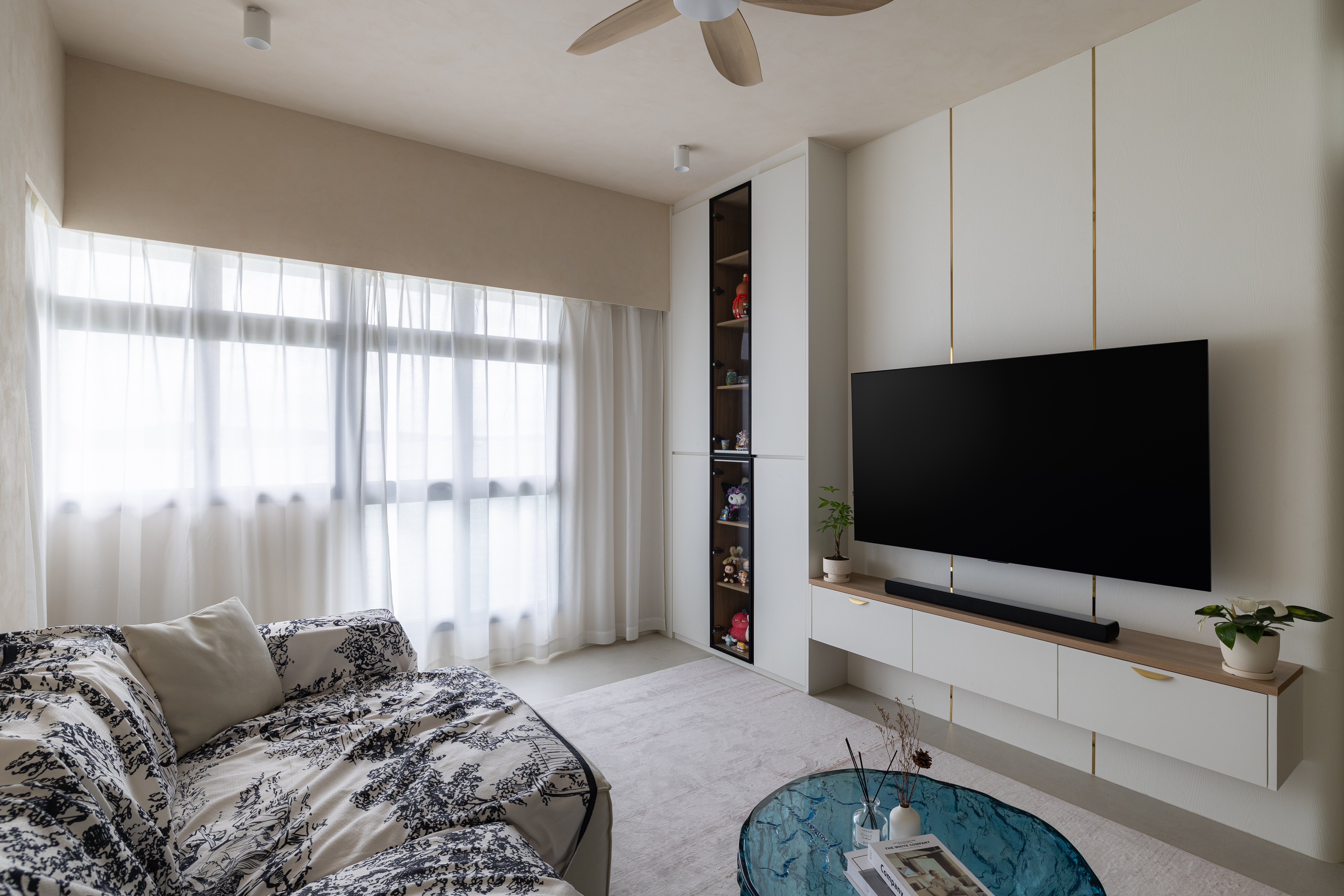 Effortlessly-Tidy-|-French-Wabi-Living-Room-|-Punggol-4-Room-BTO
