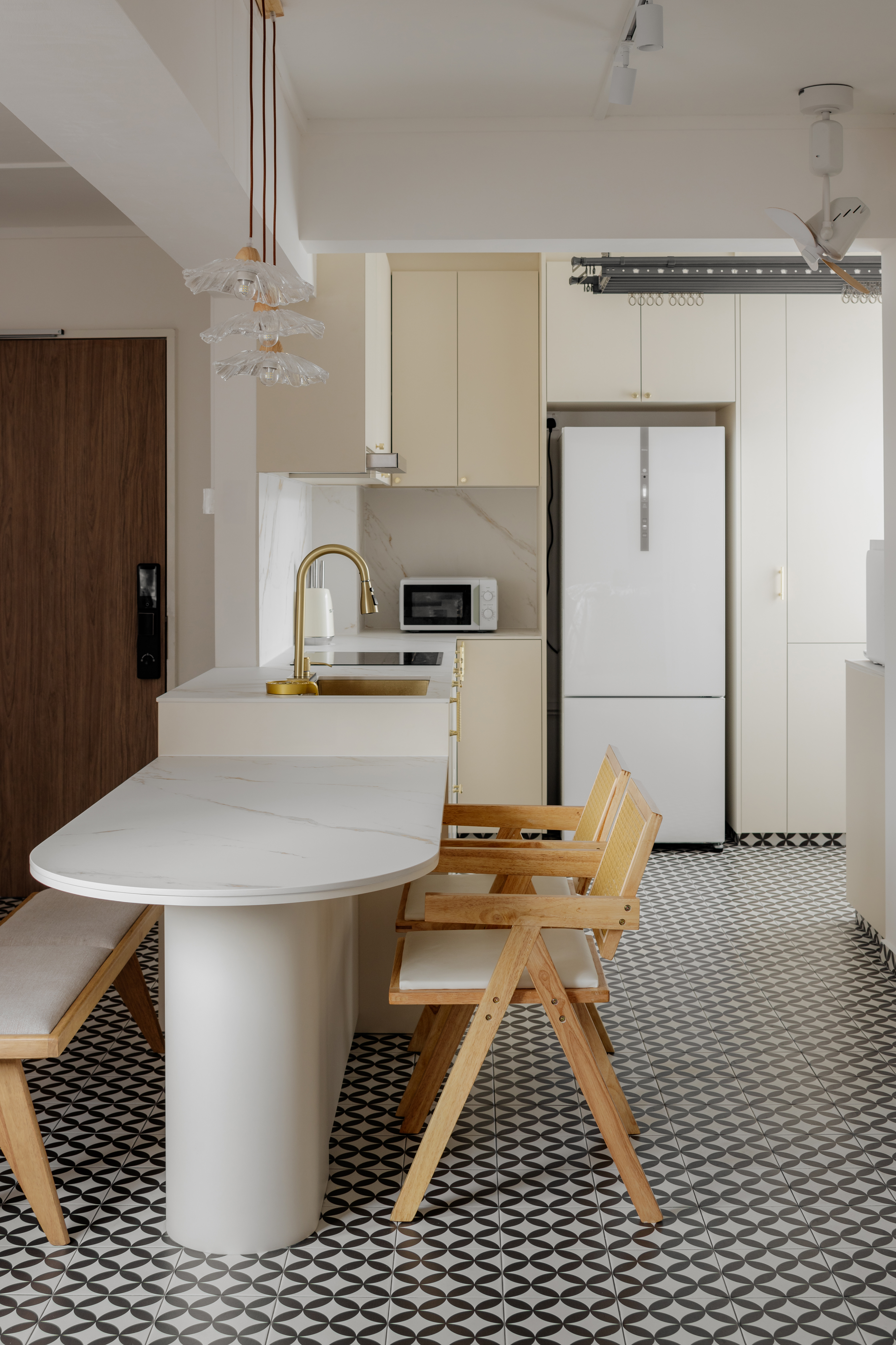 Inside a Modern Farmhouse inspired HDB 🌾