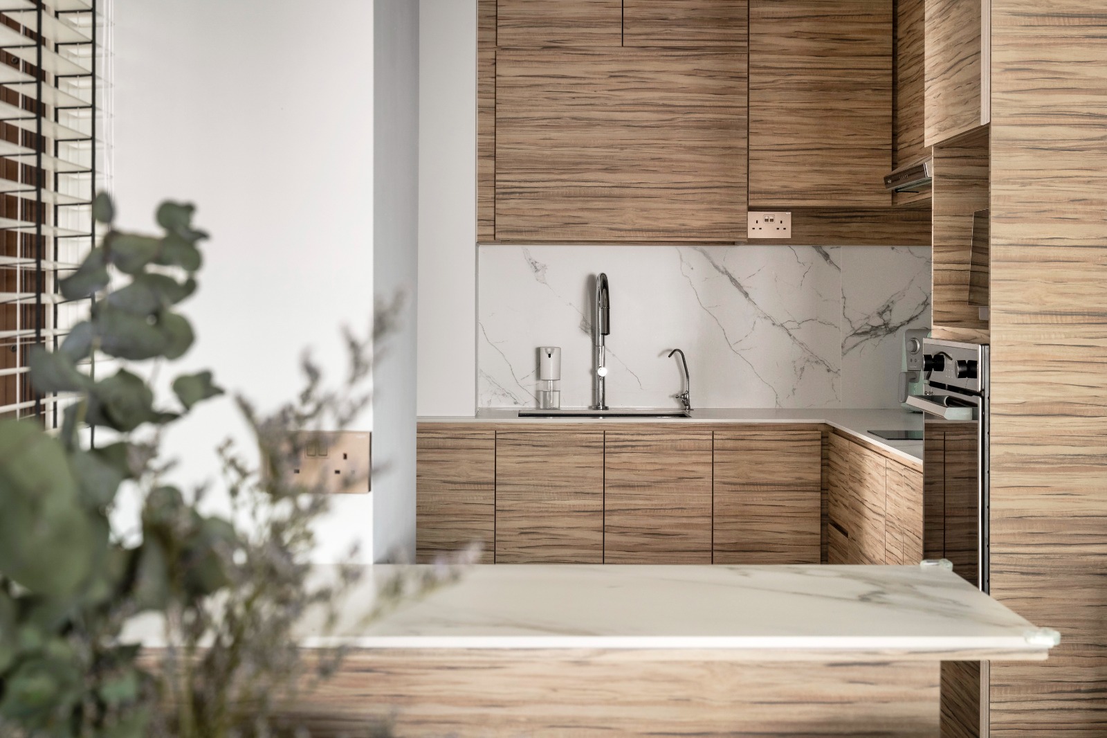 Inside a Modern Industrial resale home ⚫️