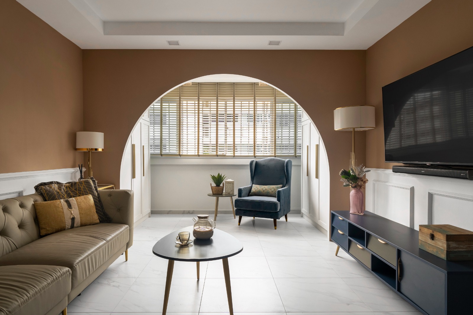 A bold, romantic Modern French home 💕