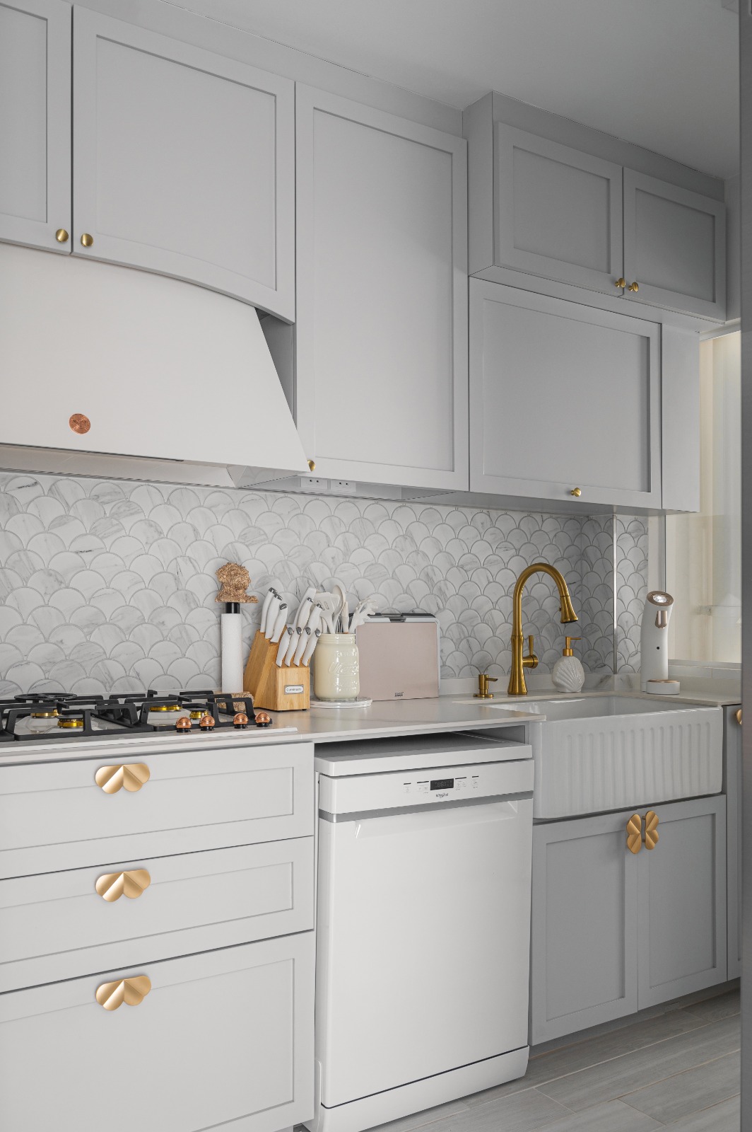 Modern Victorian | Elegance & Sophistication 🤍