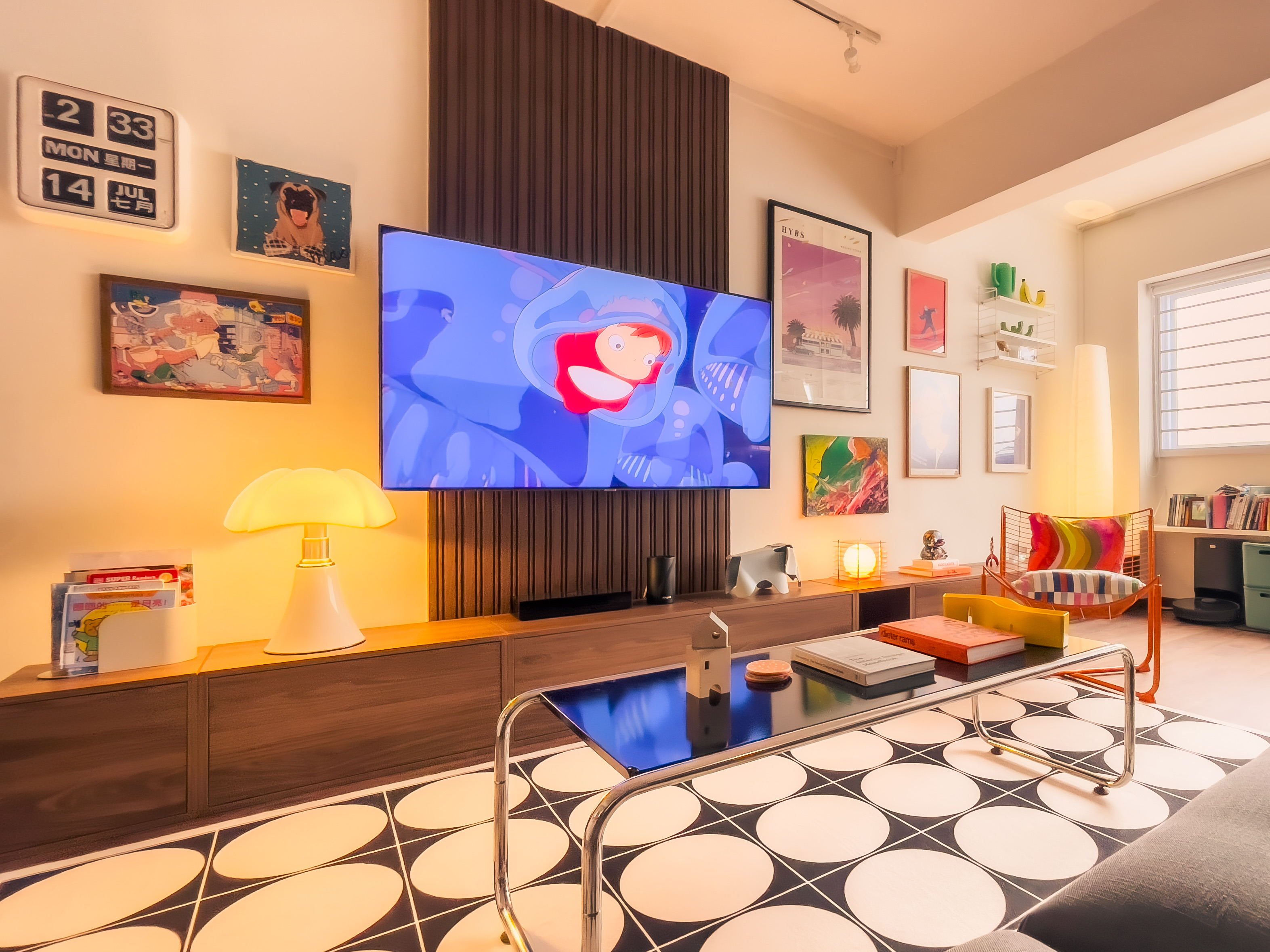 Styling tip: Curating this console like a mini gallery of what I love