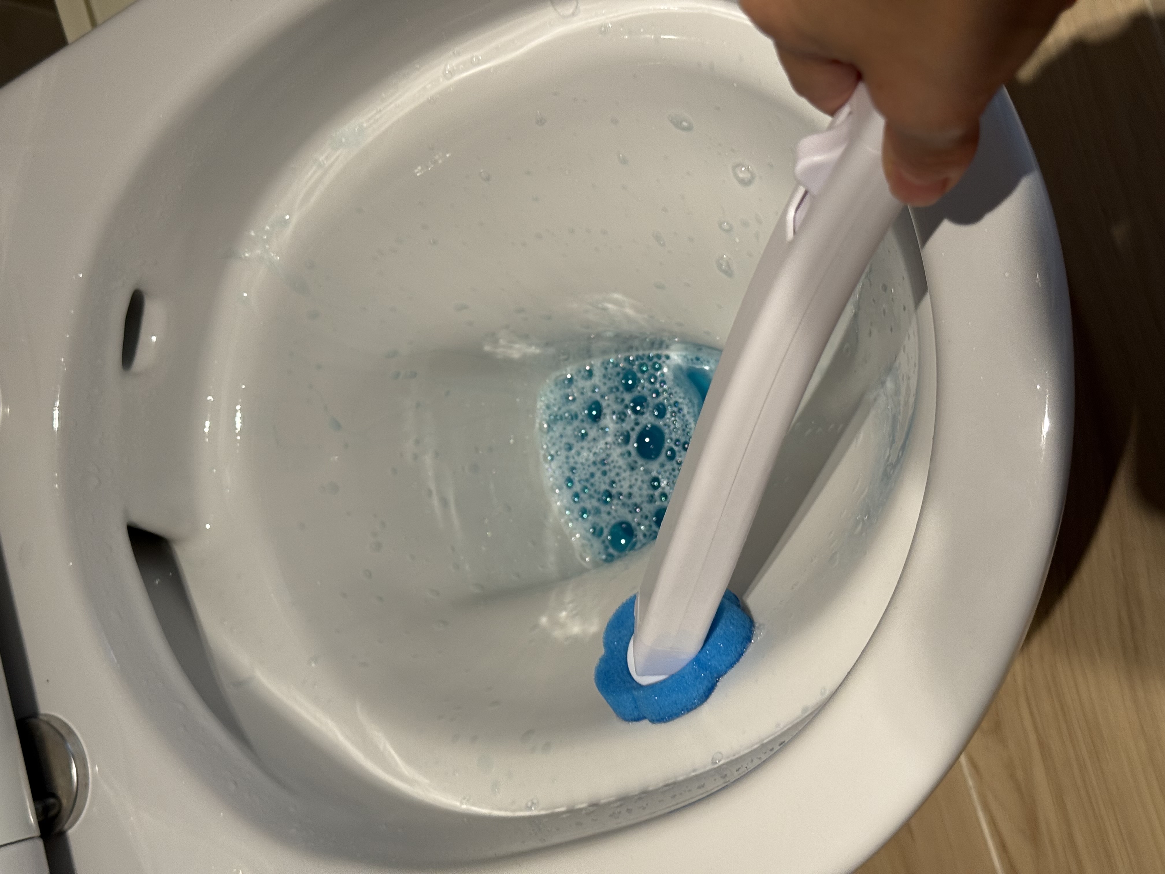 <$20 Shopee bathroom finds