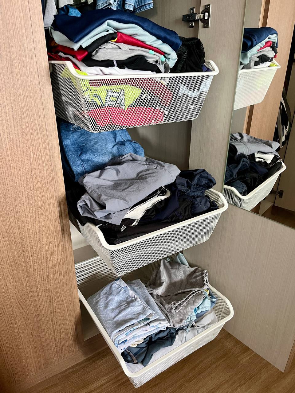 How to maximise storage space for your bedroom cabinet