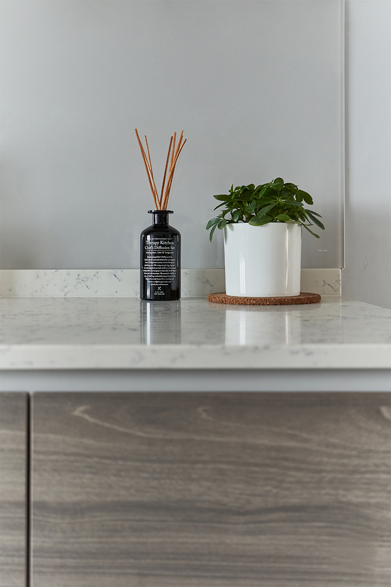 Stirling Road: A Calm, Thoughtful 3-Room Resale 1970