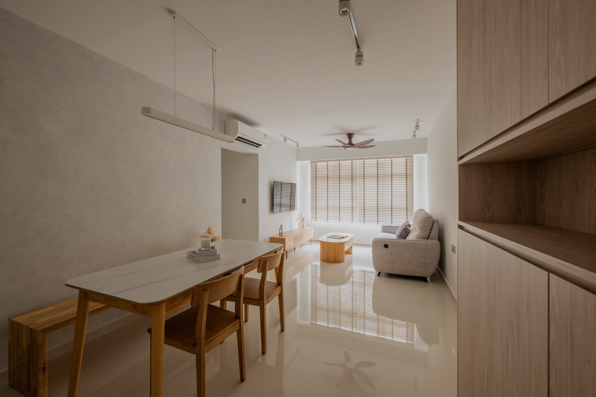 Home-Tour:-Creamy-4-room-HDB-With-Japandi-Touches