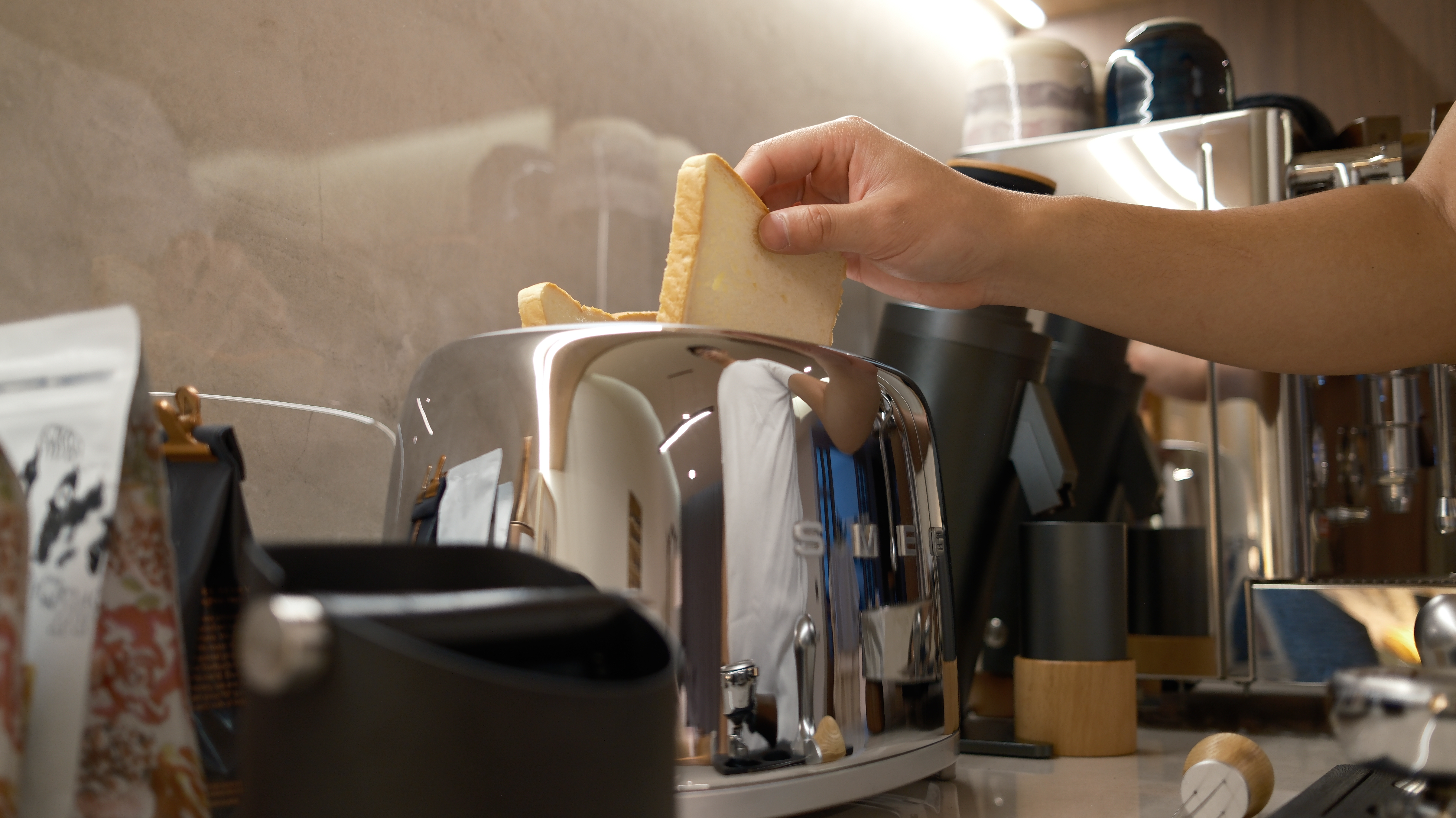 Hello Weekend - make breakfast with us!