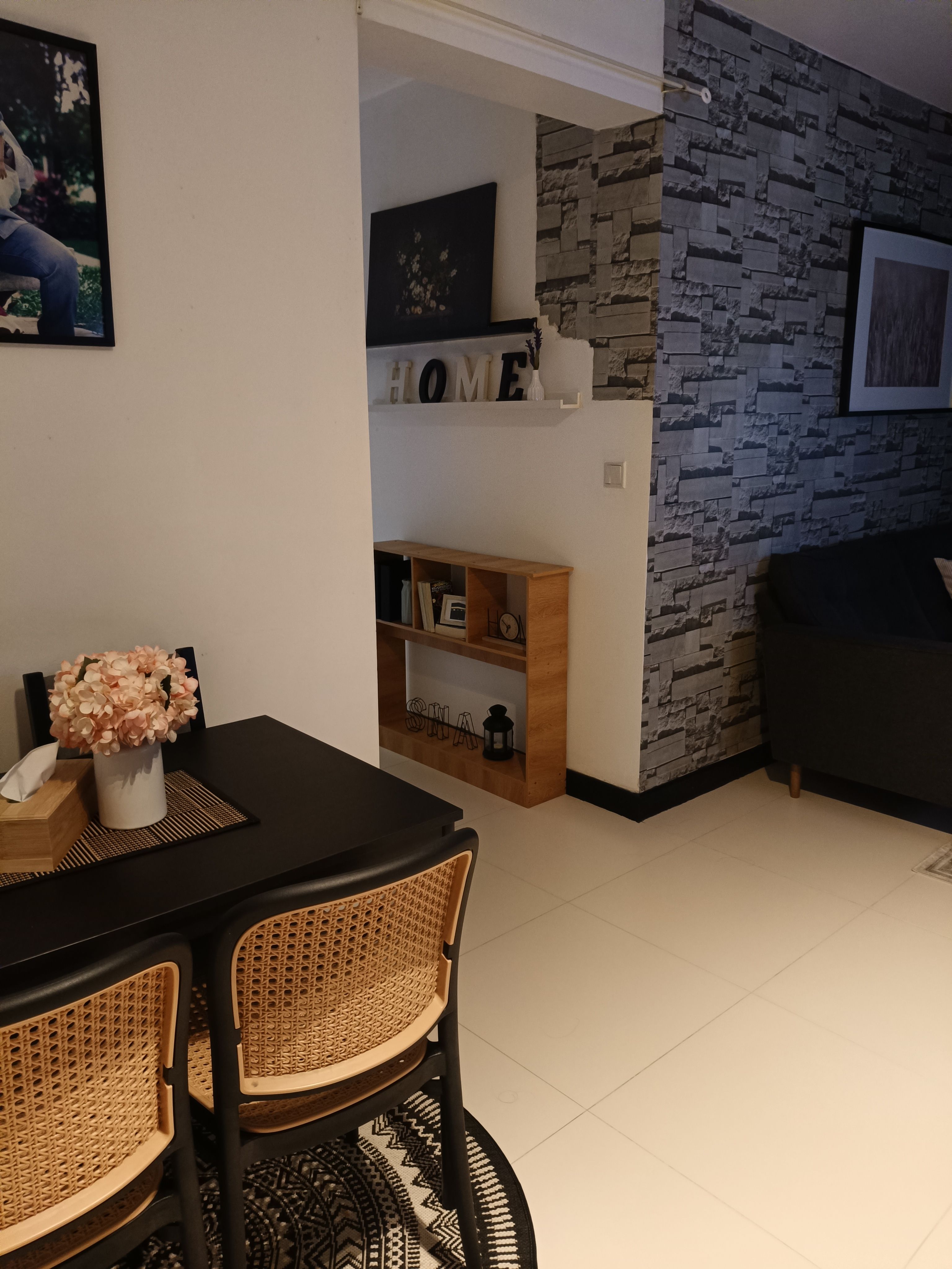 Styling-our-tiny-hallway