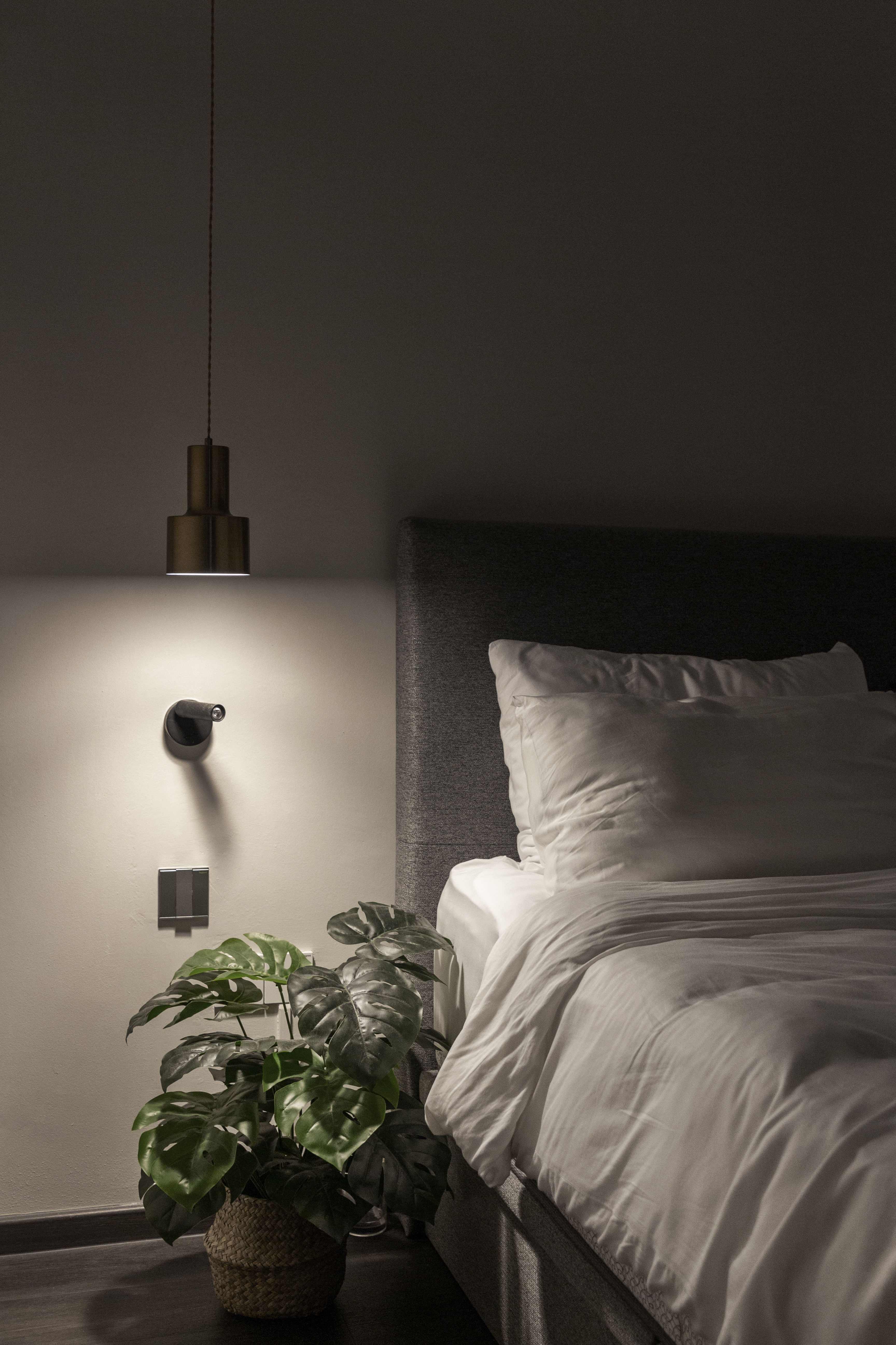 White Slated - Chai Chee