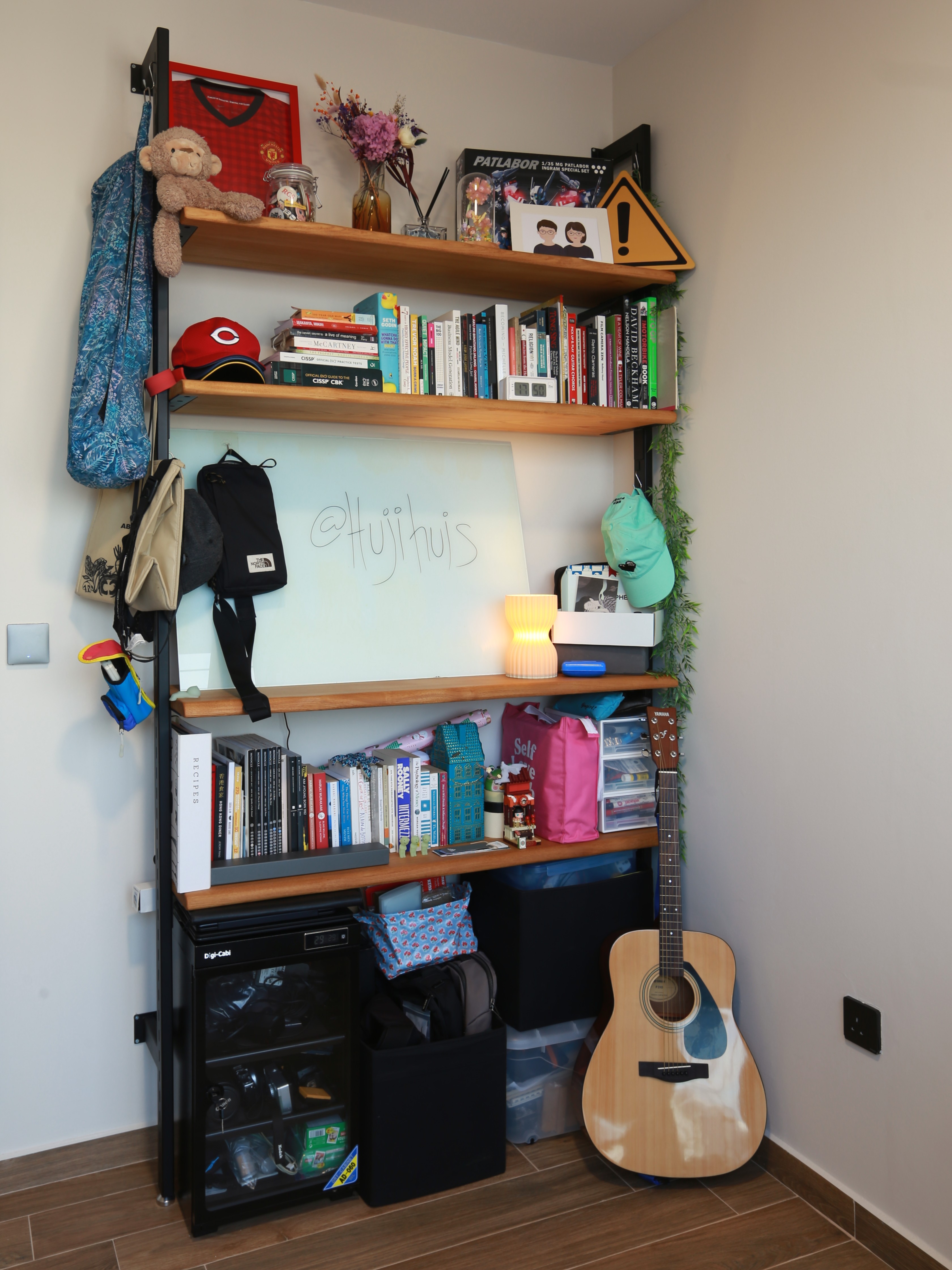 SG60 Edition: Tan Boon Liat and Other Local Furniture Pieces