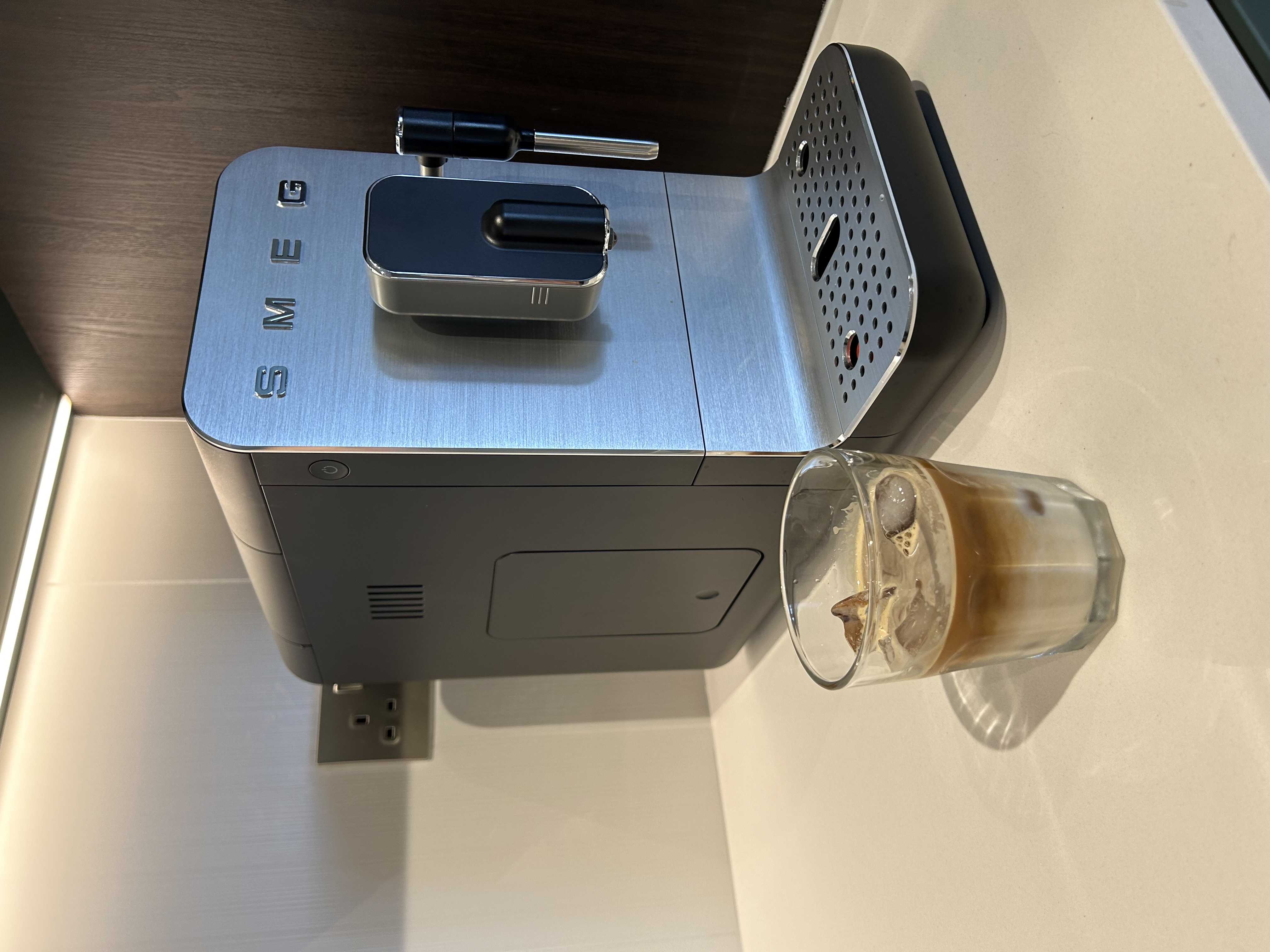 🧹-5-home-appliances-we-can’t-live-without!