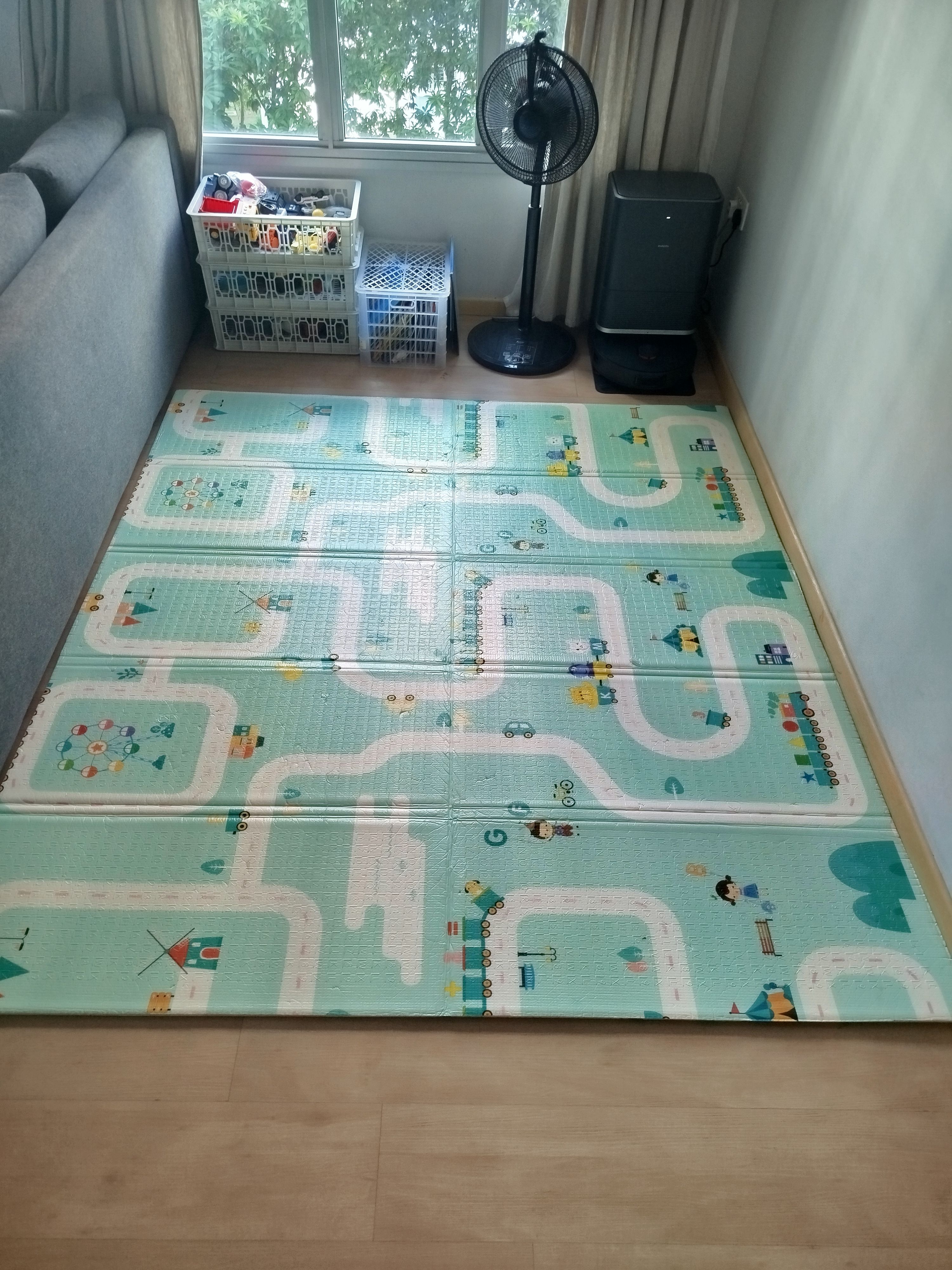 Play and Peace: Clever Ways to Store Toys in the Living Room
