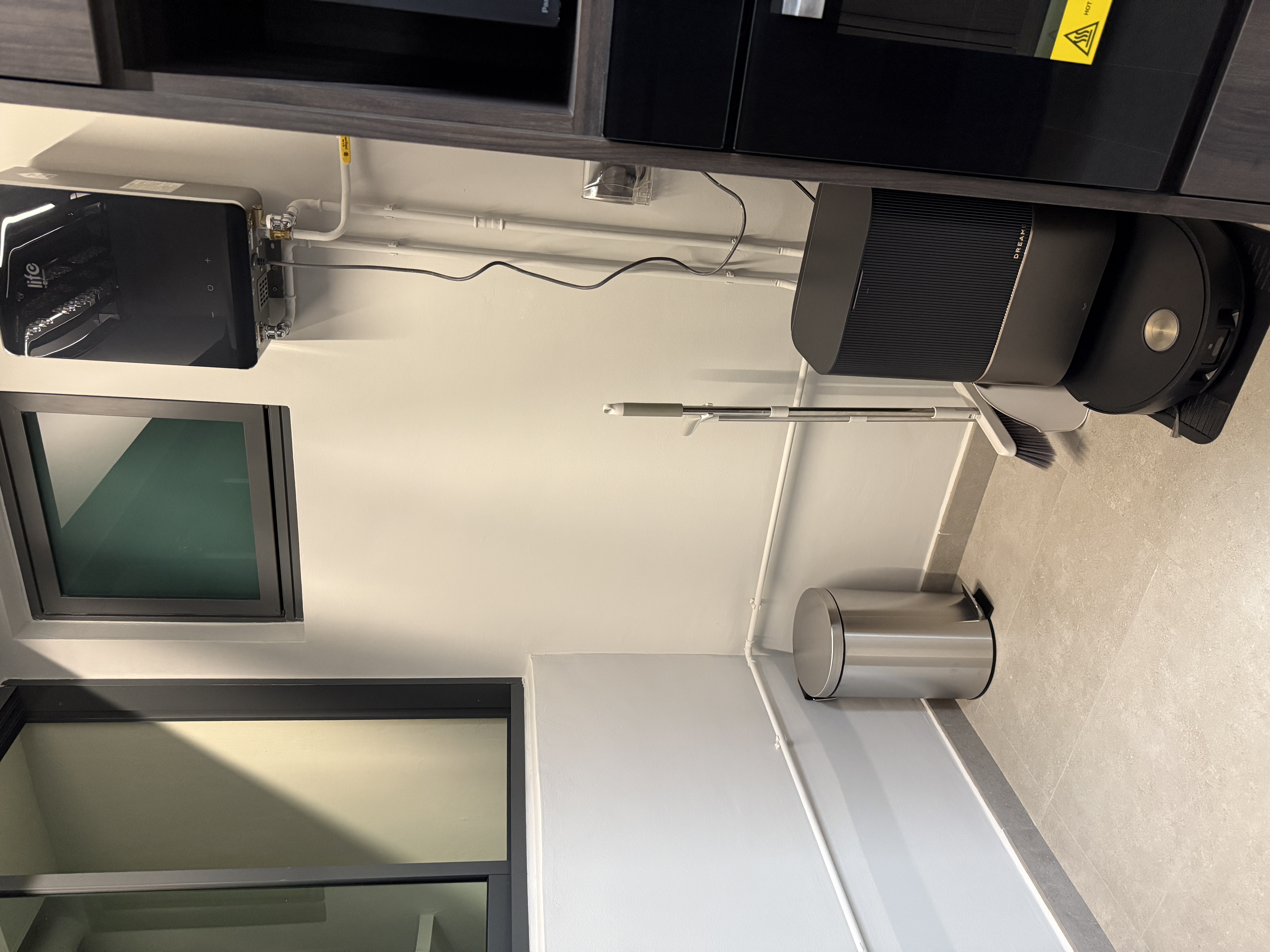 From clutter to clean: the unseen side of our service yard 🧺