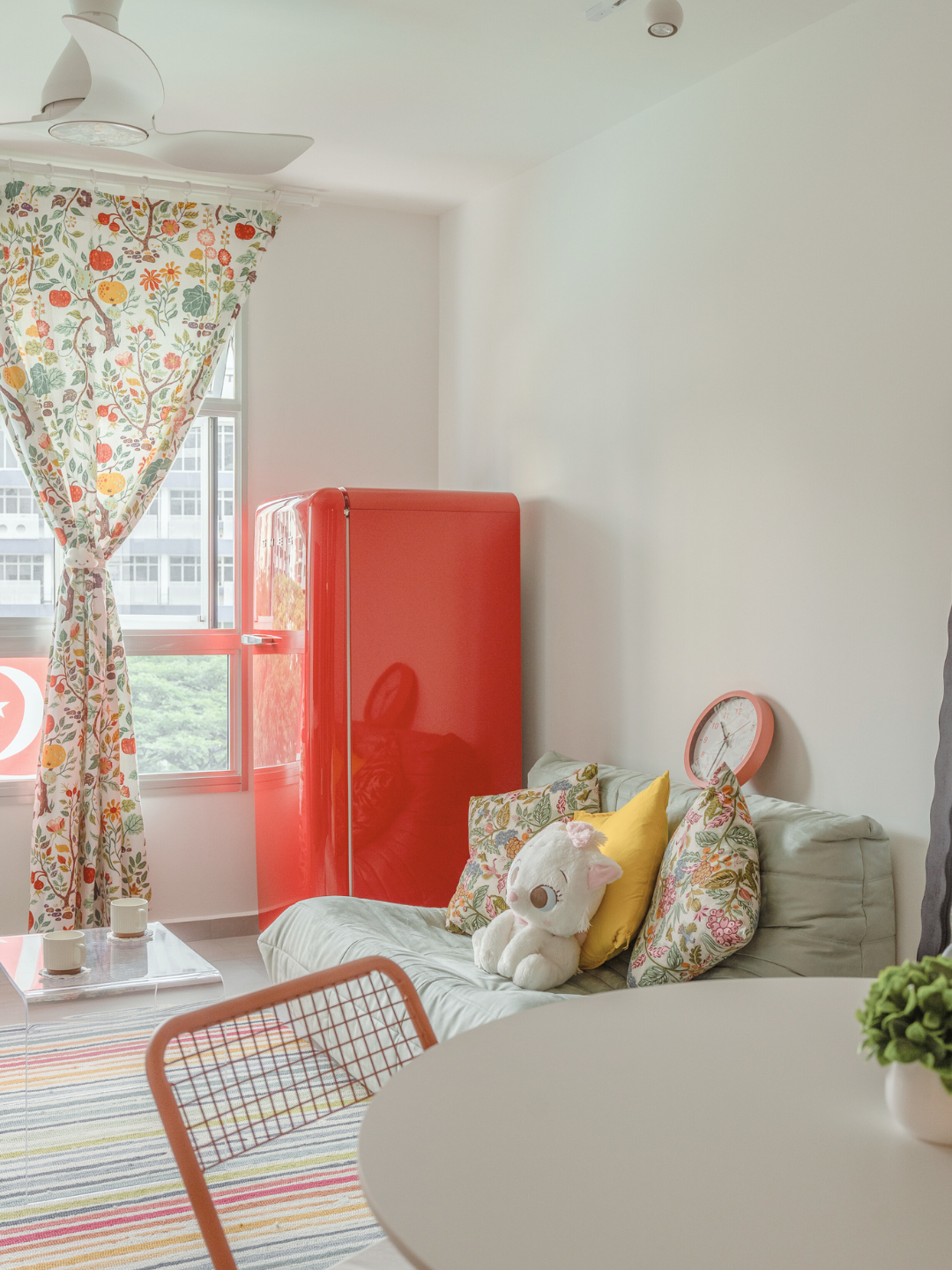 Retro revival in a white minimalist canvas