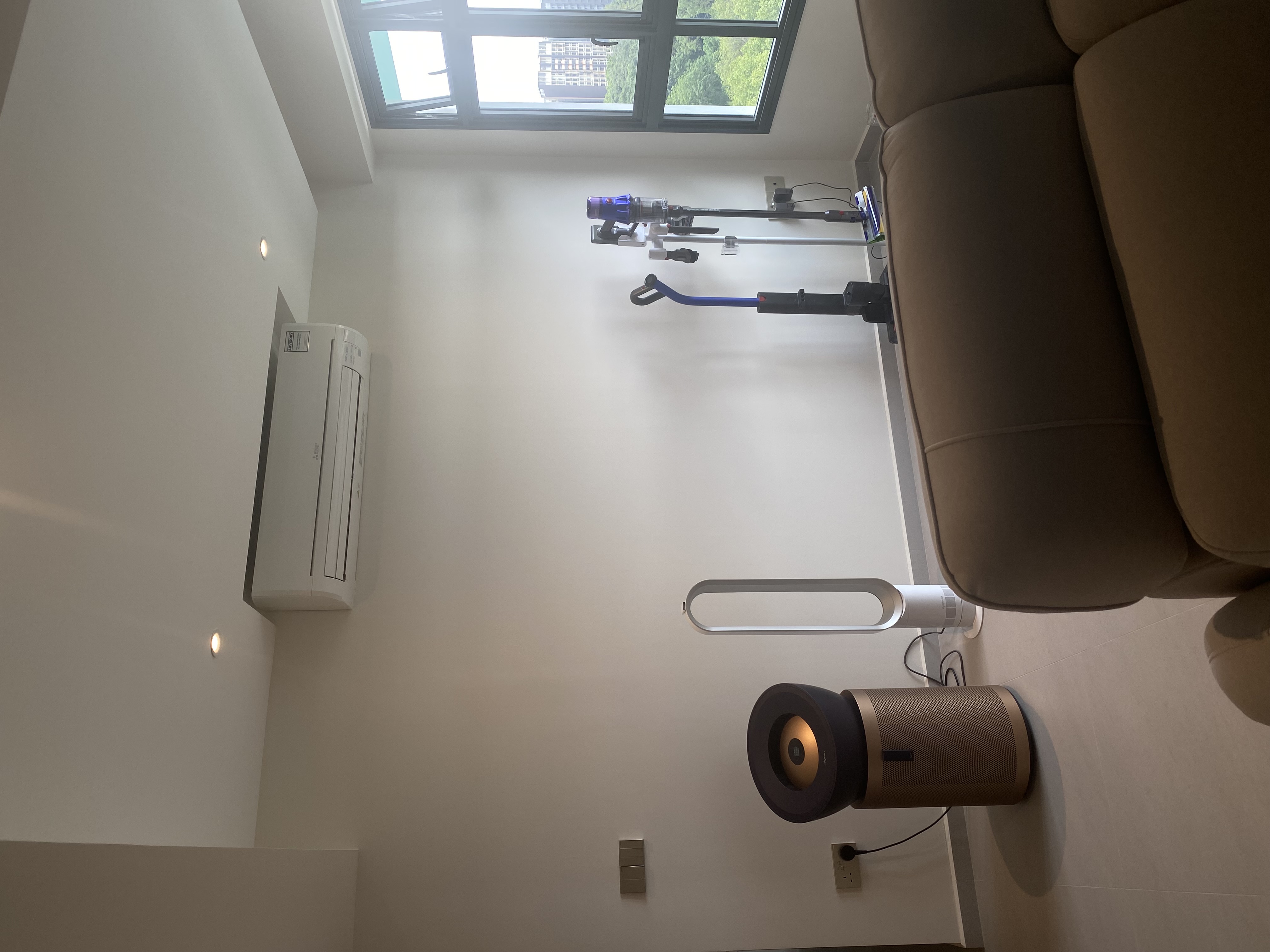 Living Room: Reno Decisions & Products