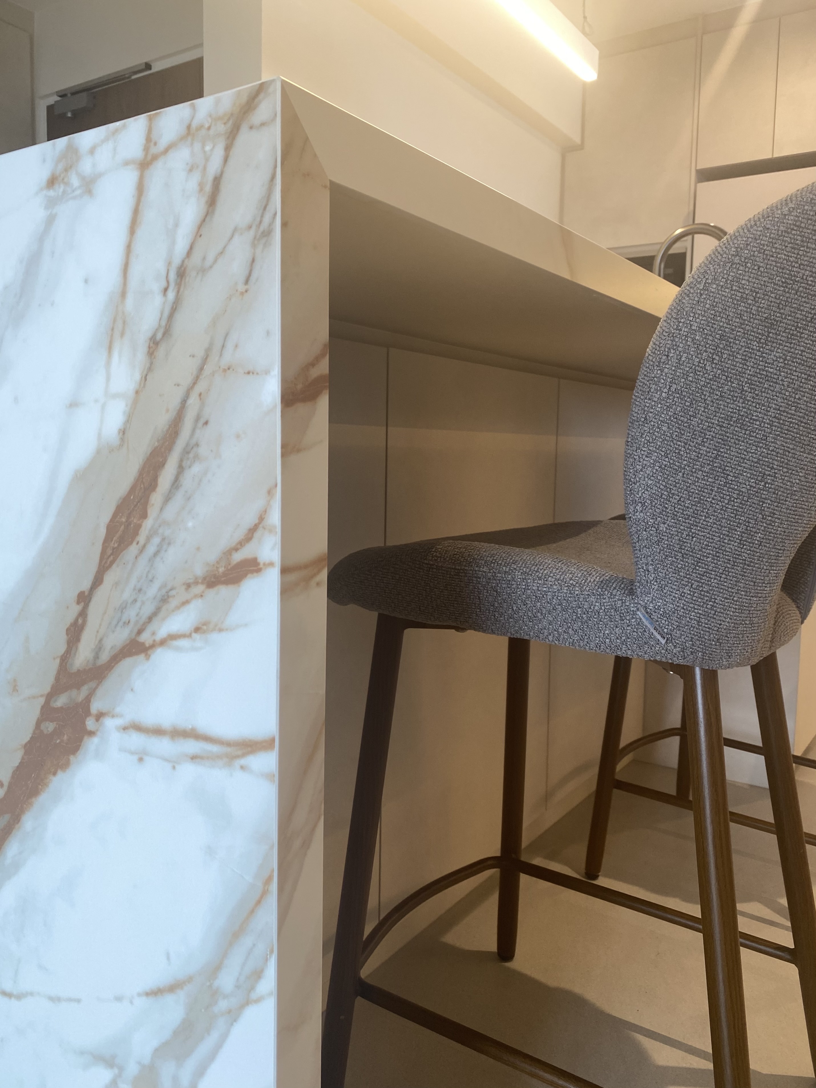 8.5x5ft Huge Island we LOVE 😍