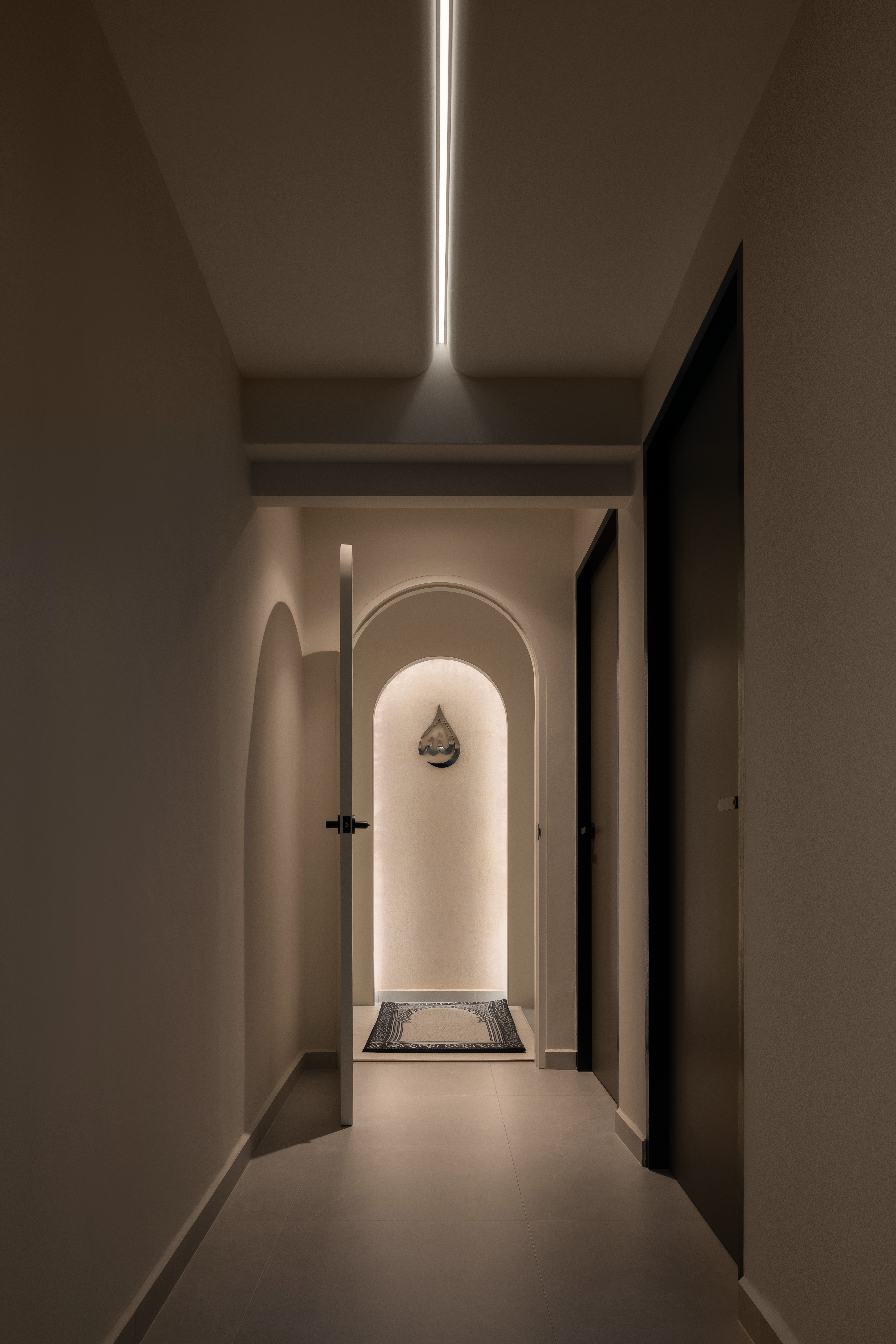 Explore the allure of a Contemporary home 😍