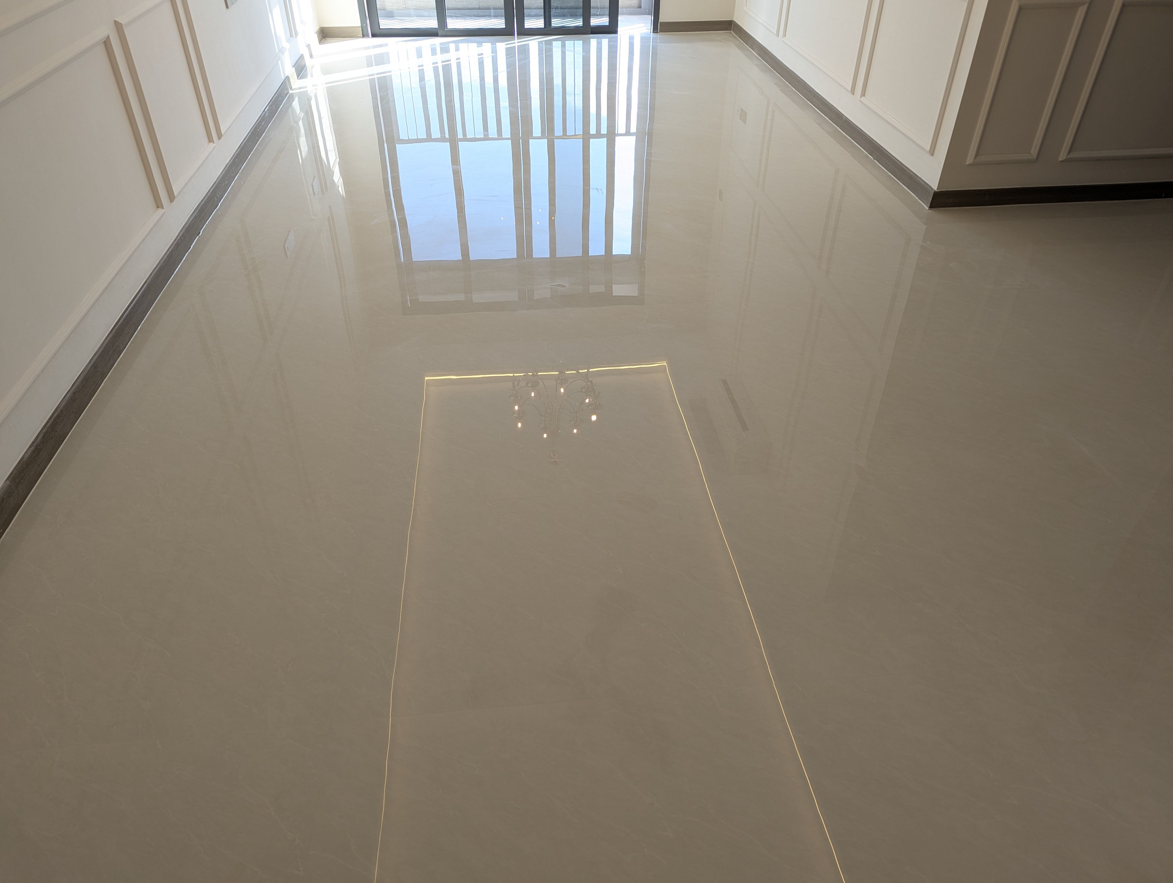 Homogeneous-Tile-Polish-On-Living-Room✨