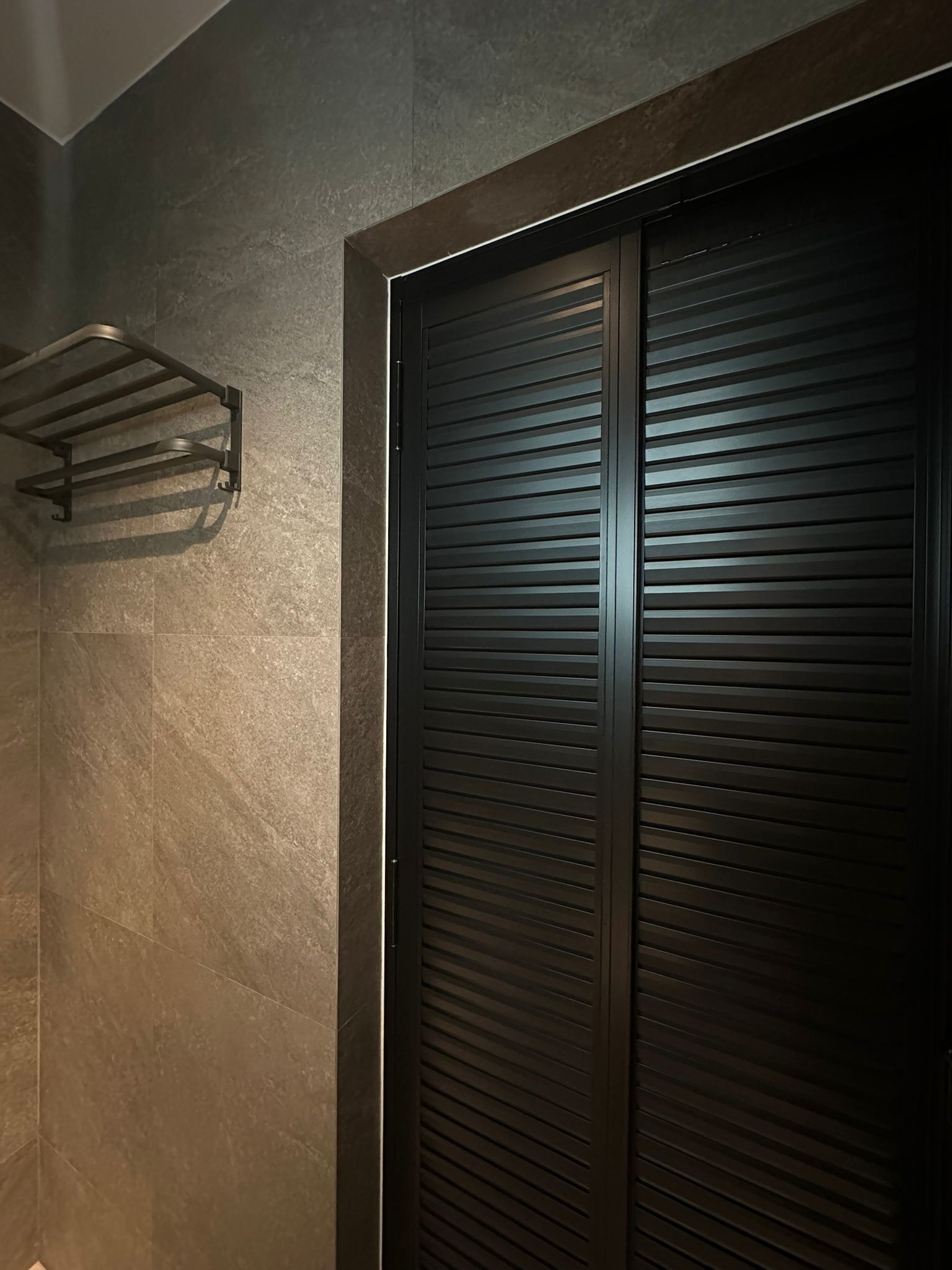 Creating-a-Spa-Like-Retreat-in-Our-Guest-Bathroom-