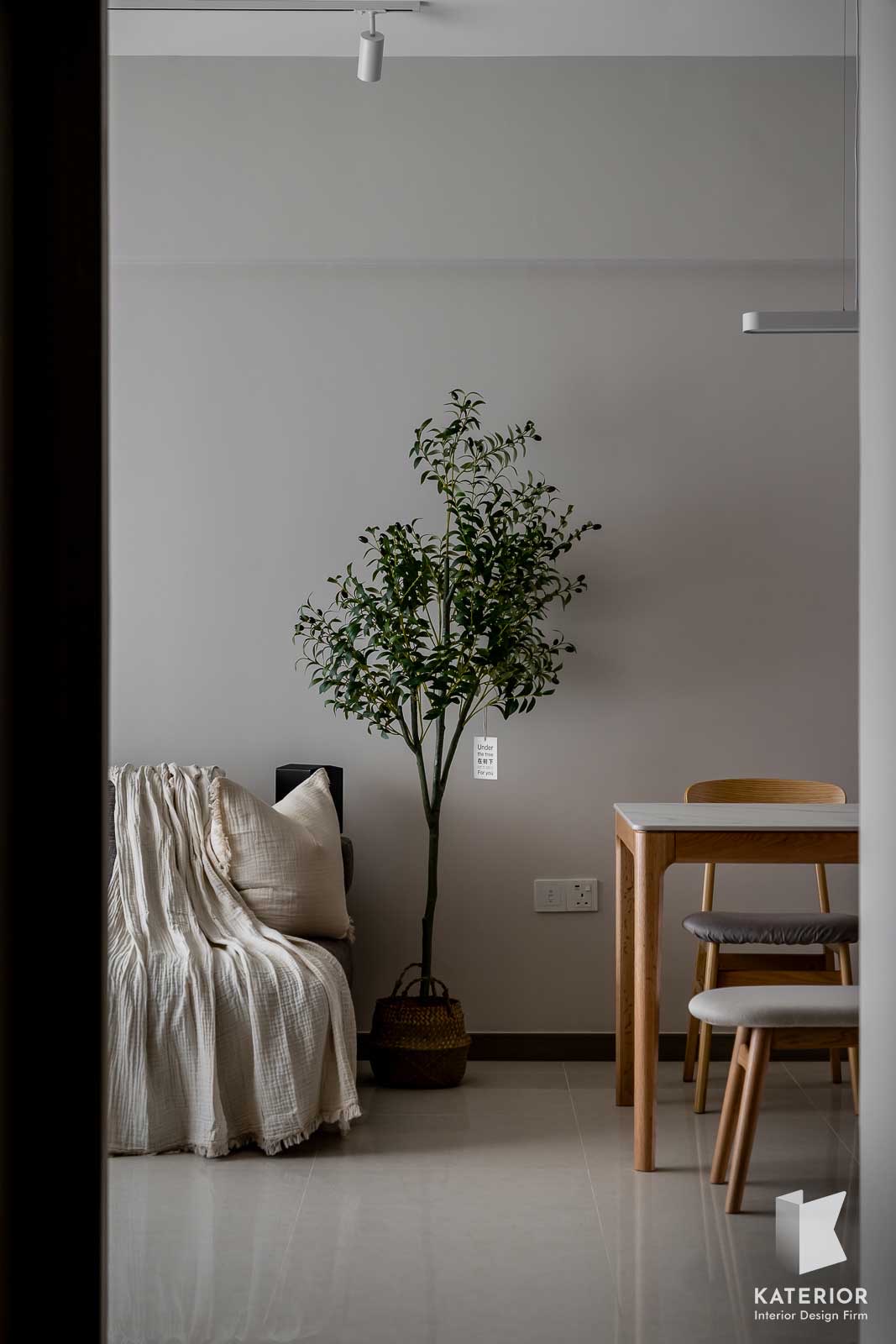 220A tengah garden