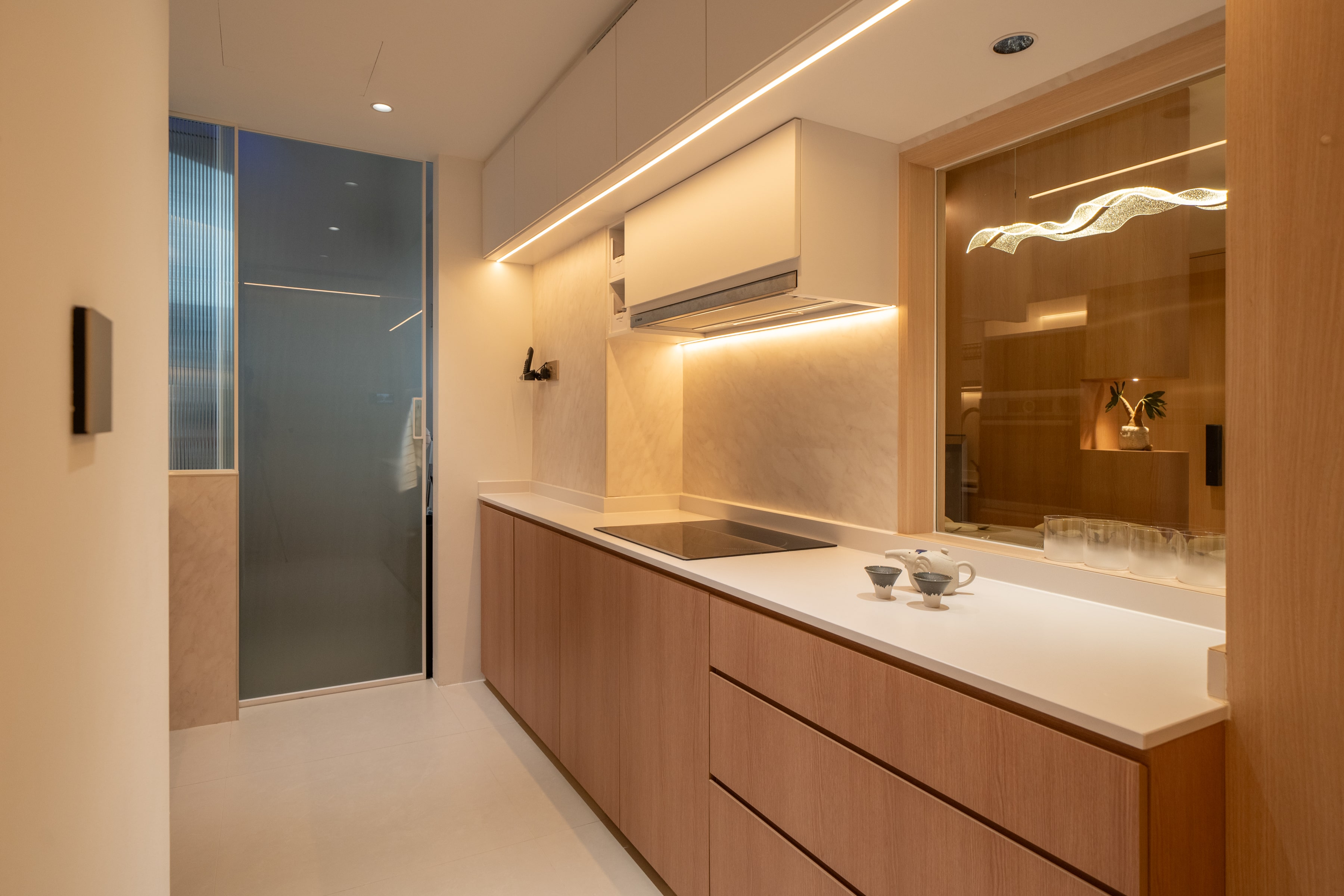 Curves, warmth and light