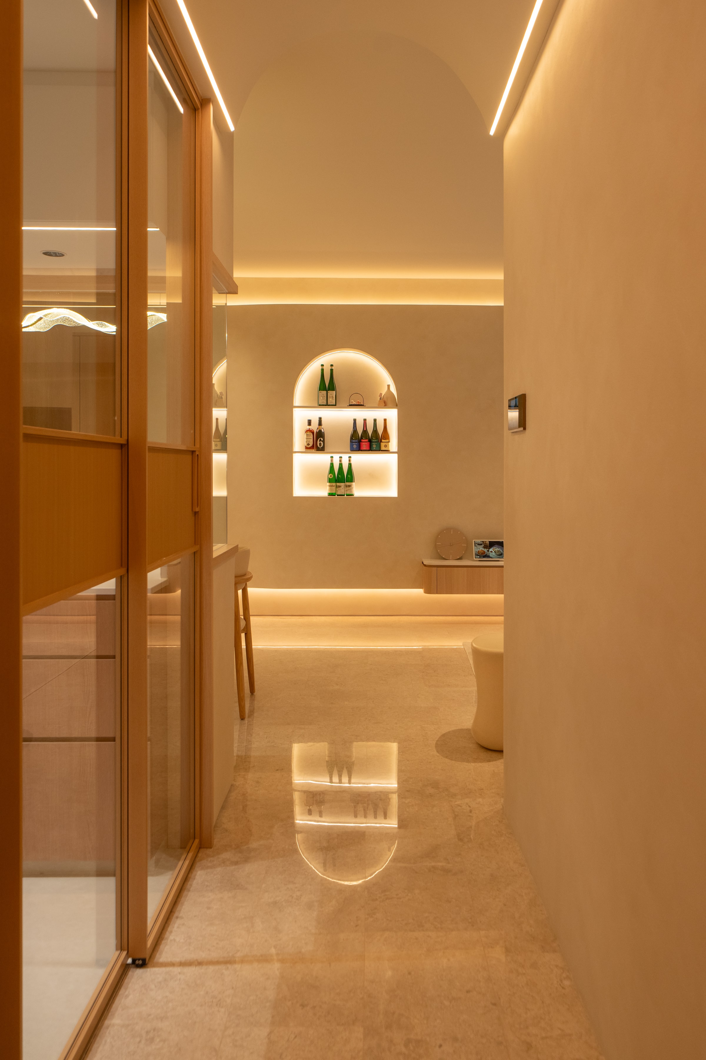 Curves, warmth and light