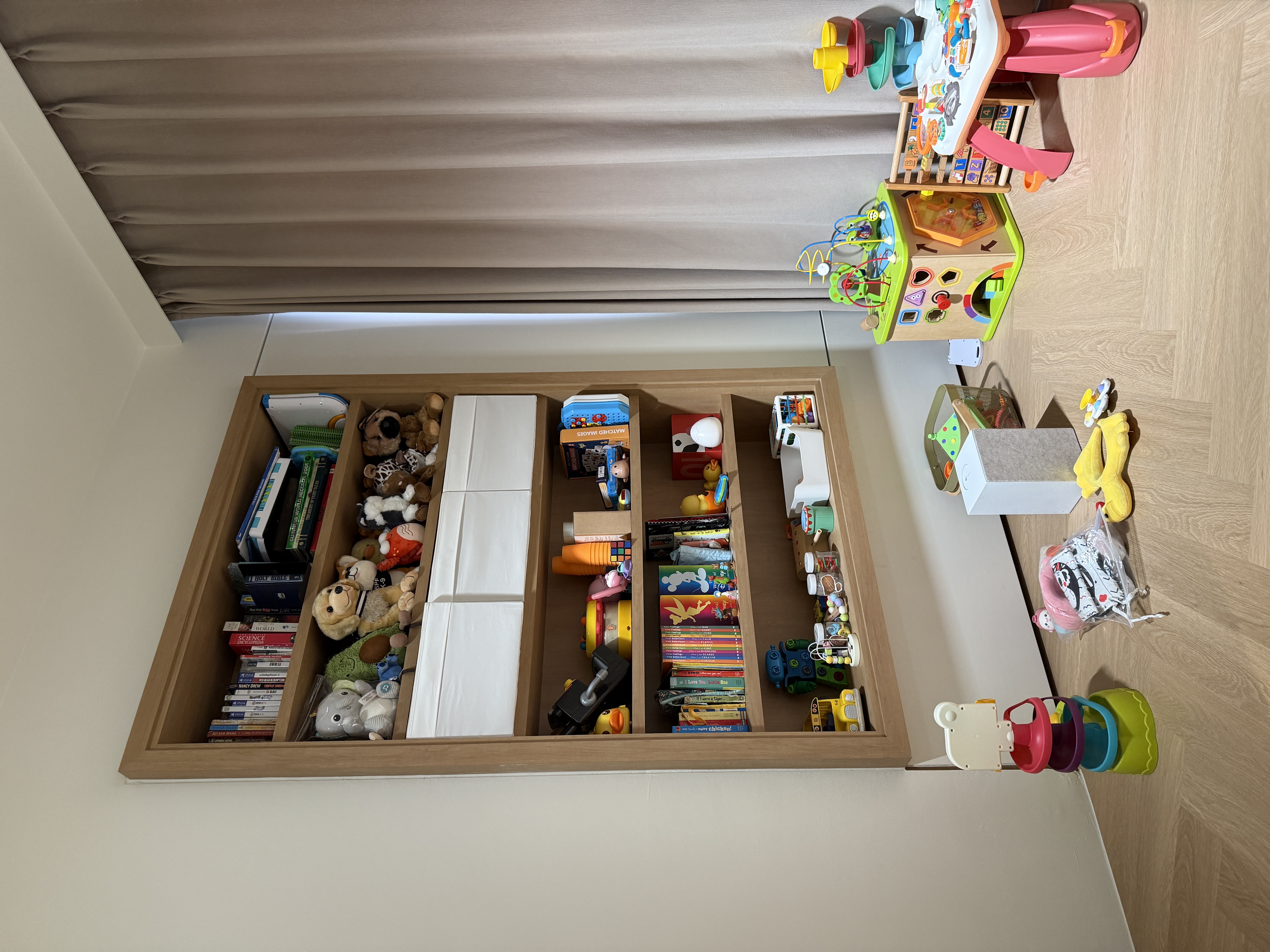 6 months in, heres our cozy EA HDB we designed!