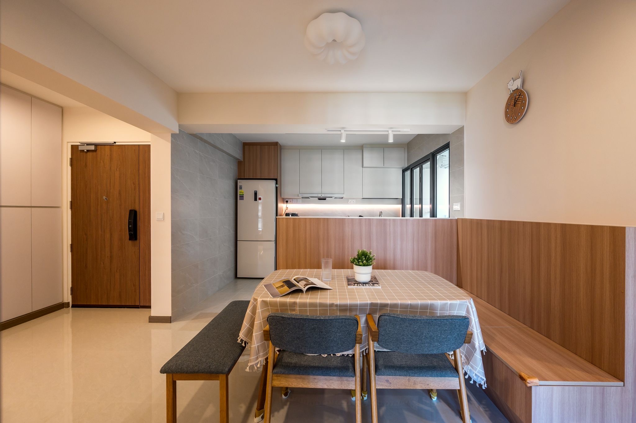 Bright, Airy & Open Kitchen
