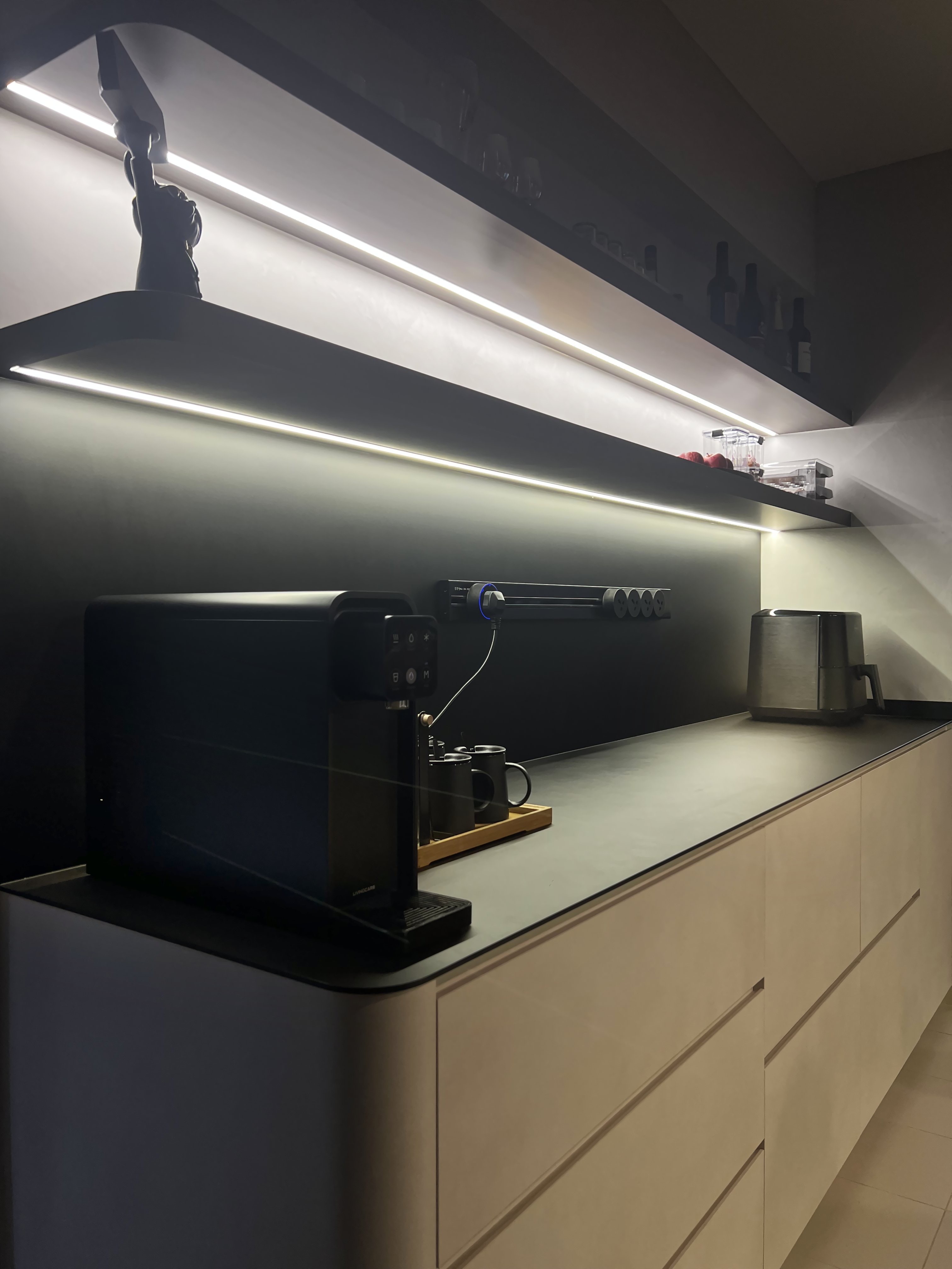 Black never goes out of style.