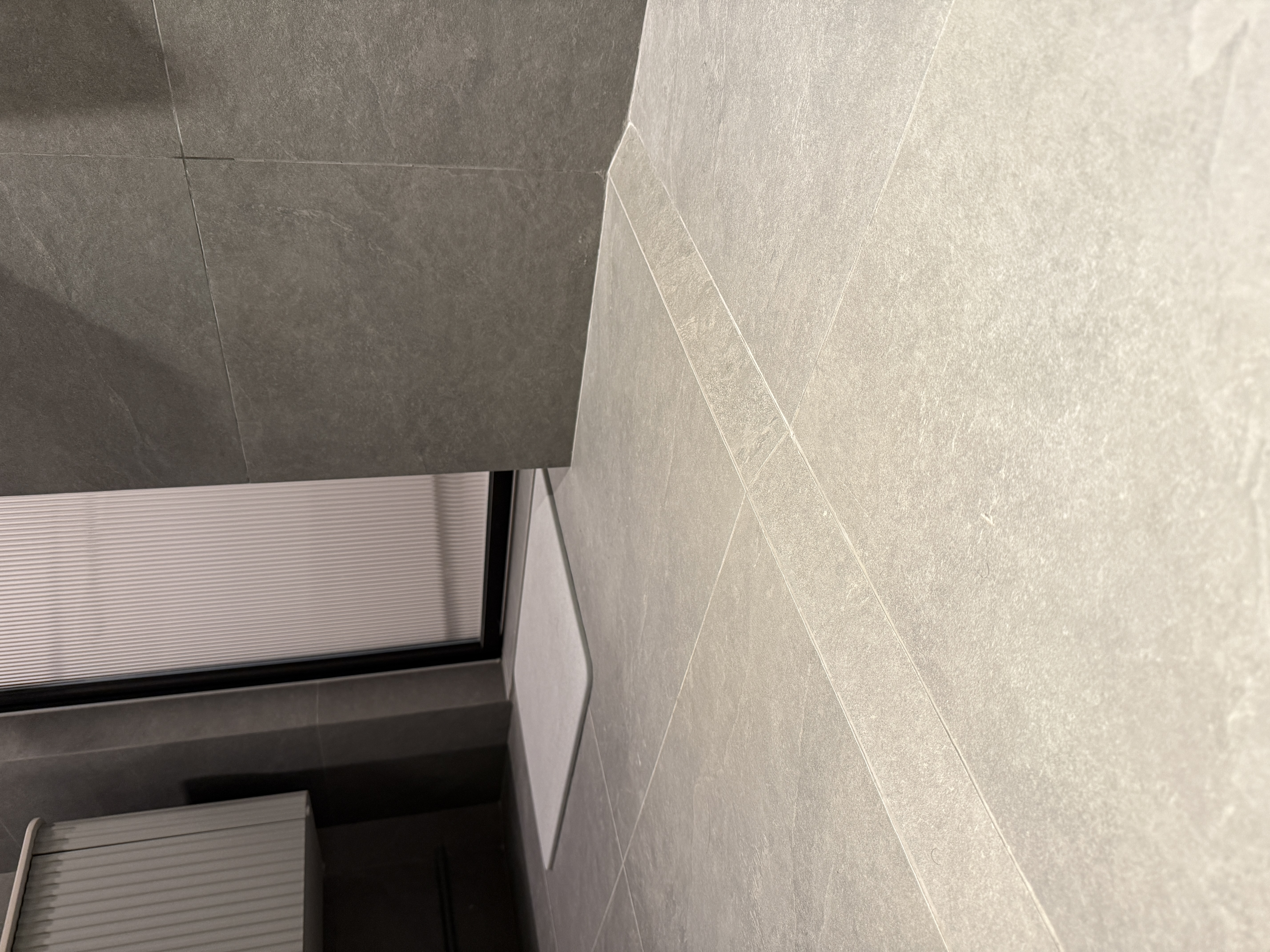 Our hotel-inspired master bath: keeping all things dark and cosy