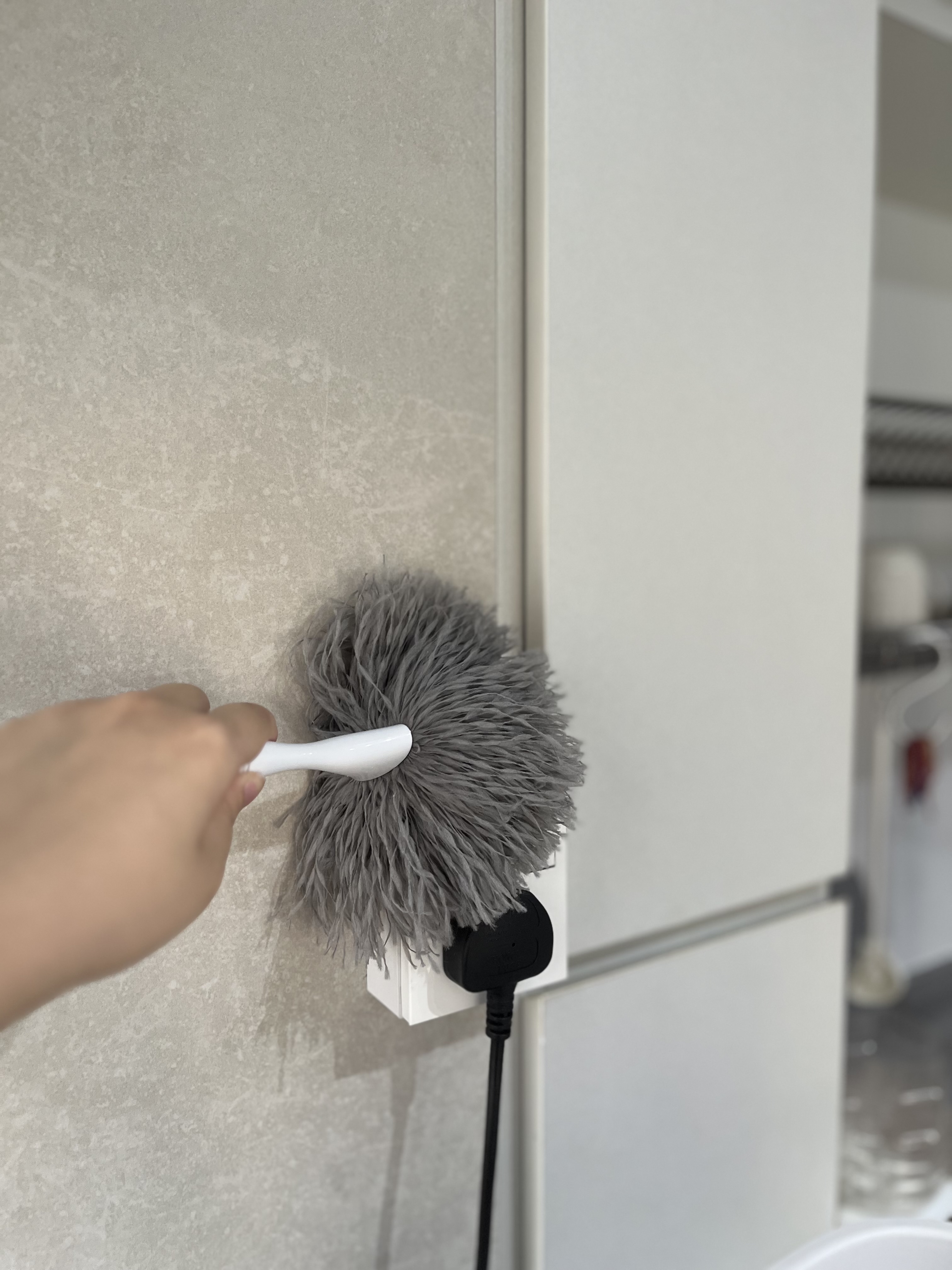 5 Cleaning Tools We Swear By as Lazy Homeowners