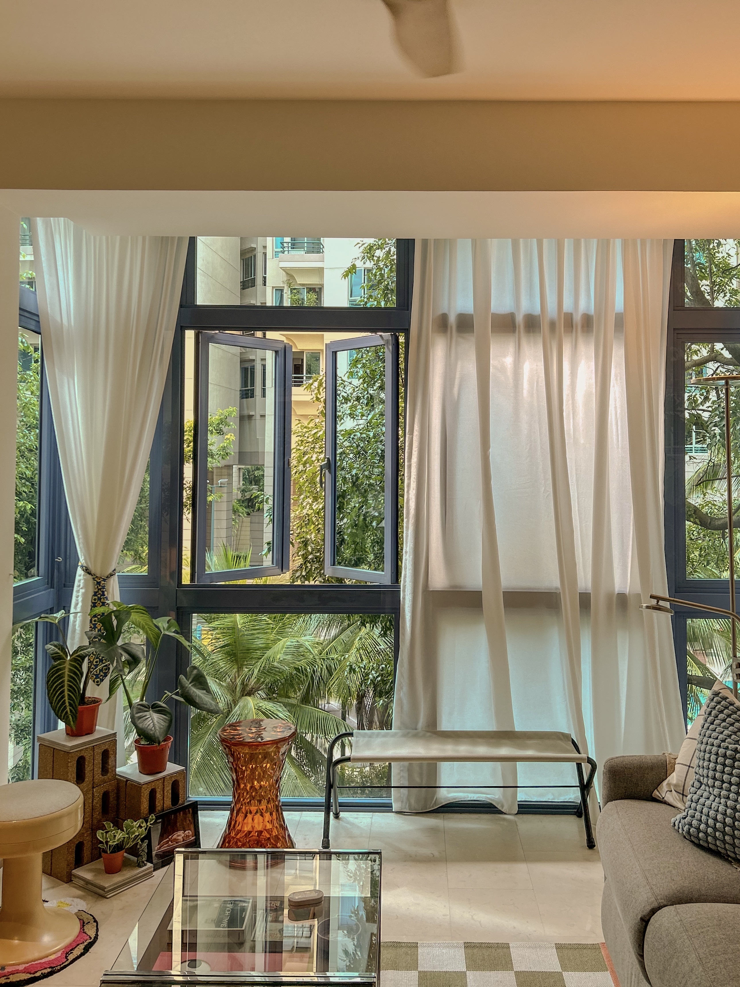 Welcome-to-Slow-Off-Days!-Soft-corners,-Slow-days-💜