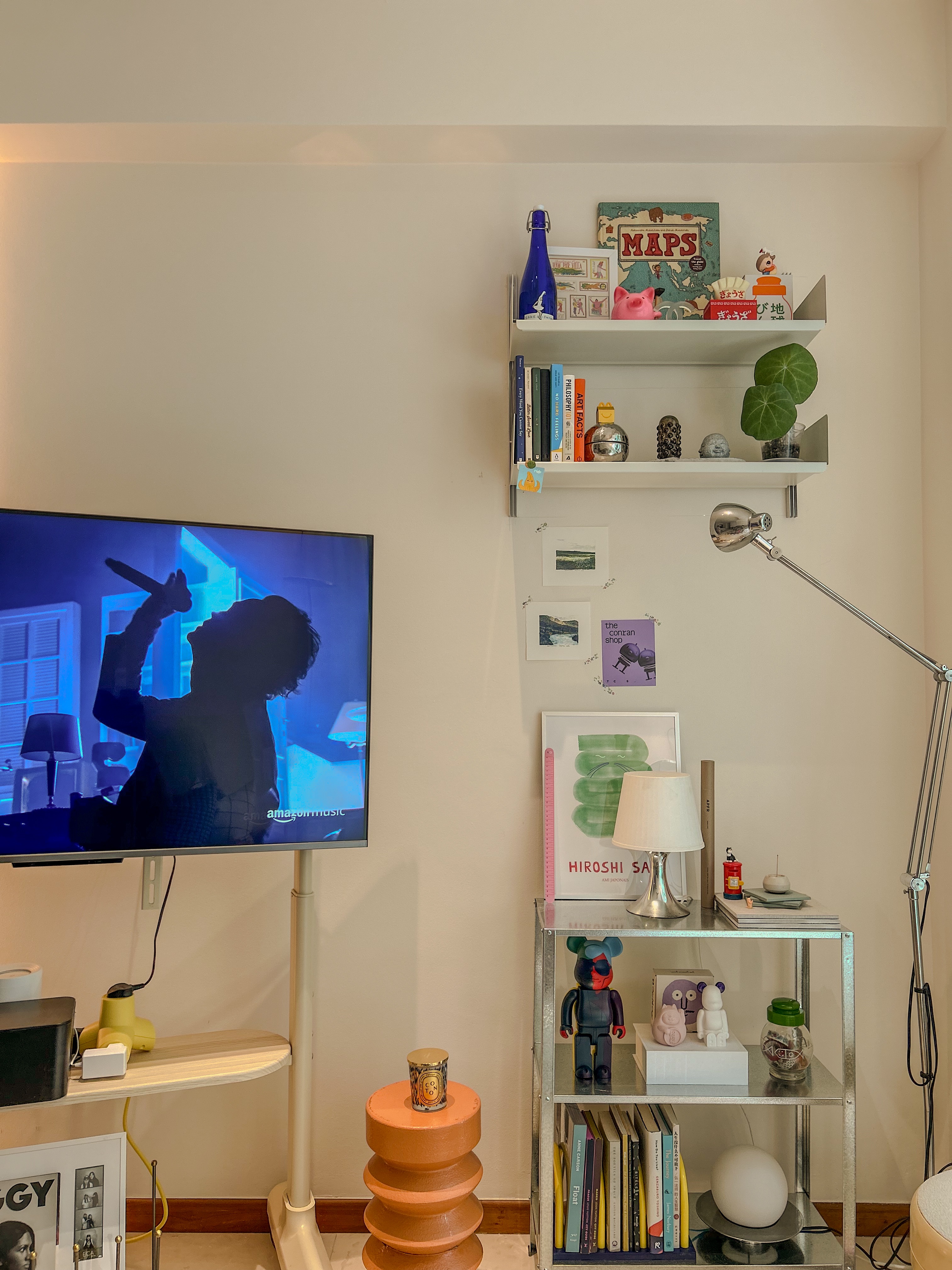 Welcome to Slow Off Days! Soft corners, Slow days 💜