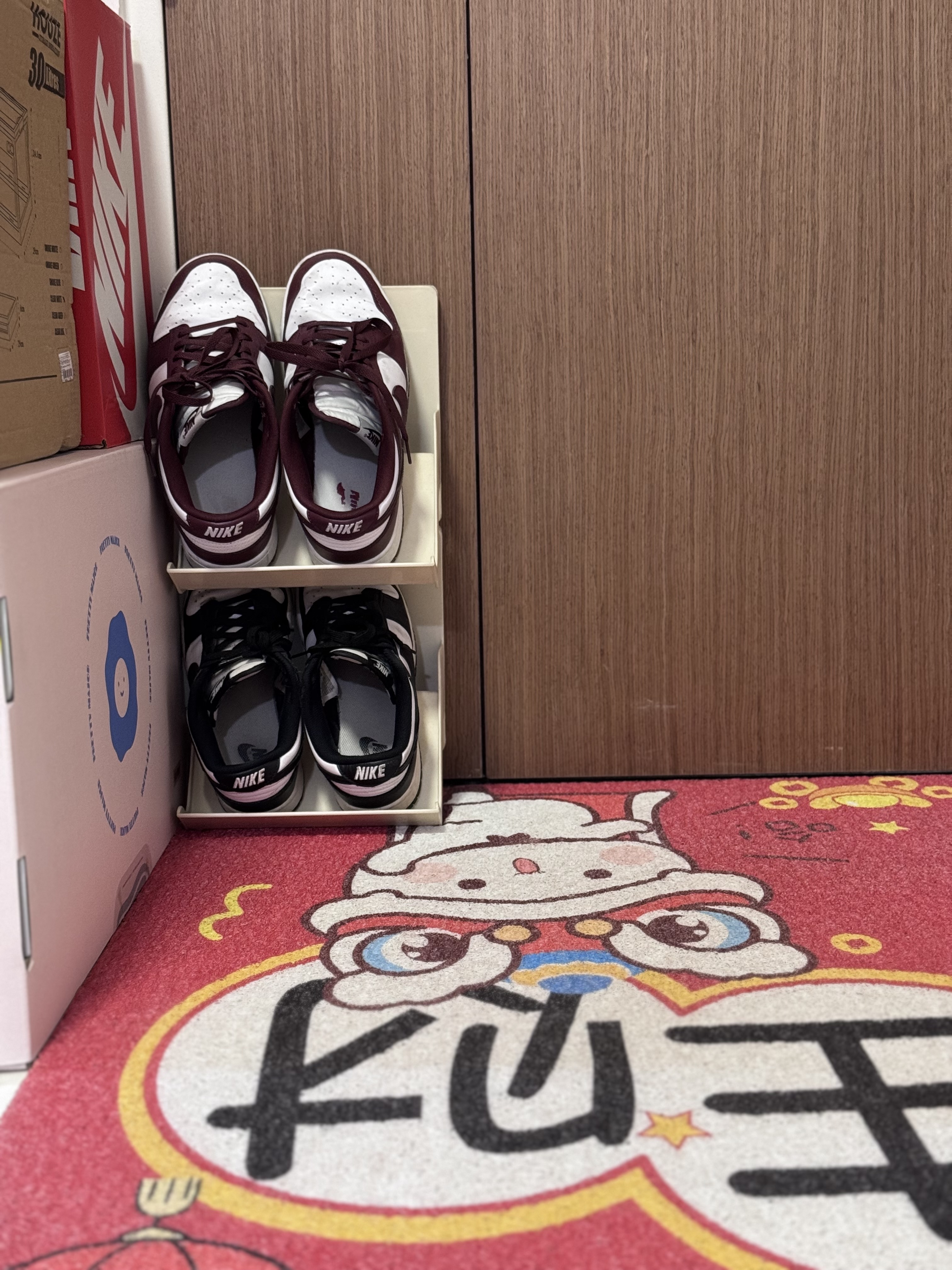 Will you put Red Mat at your indoor Entryway?!