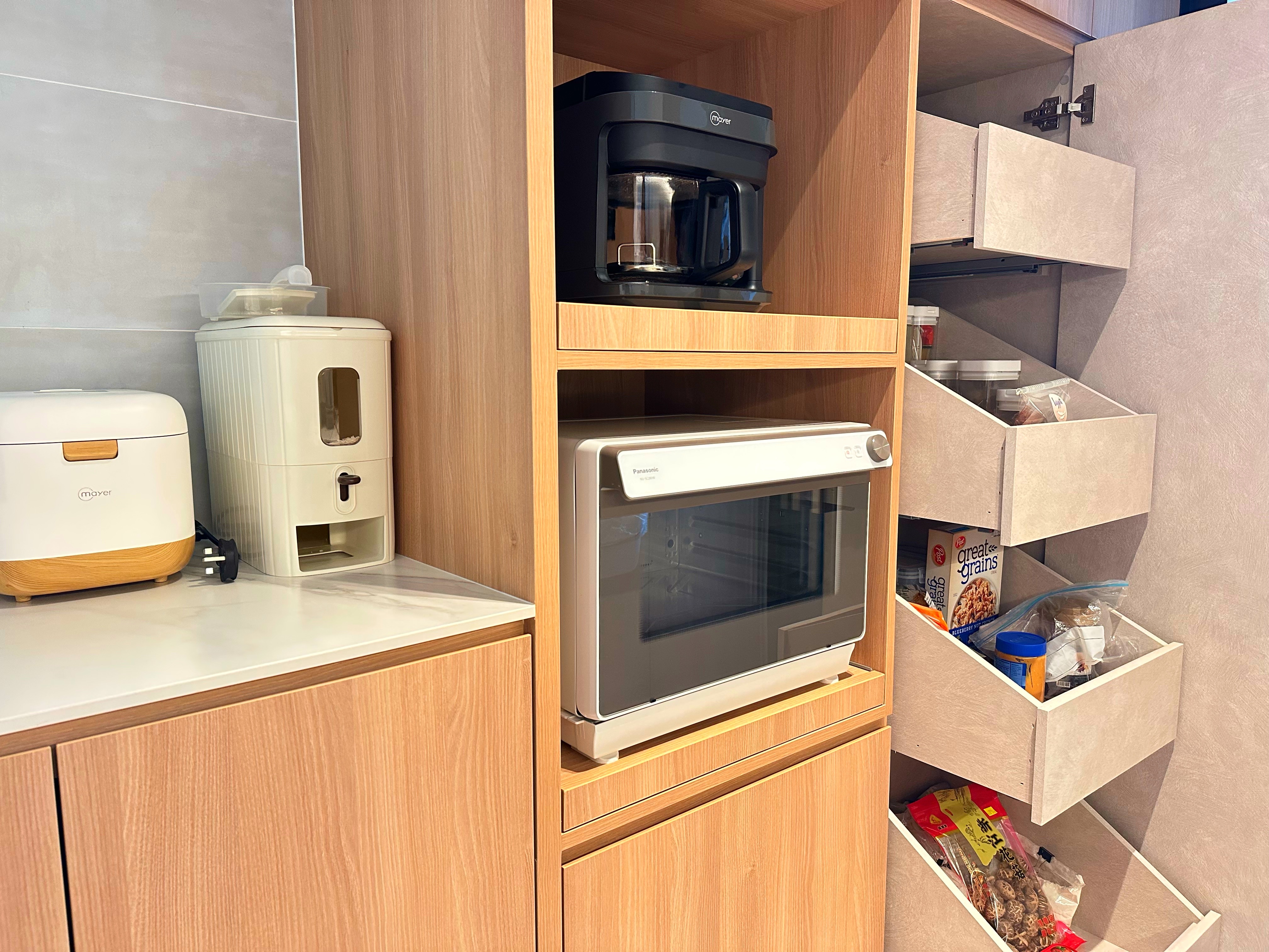 Meet the stars of our kitchen