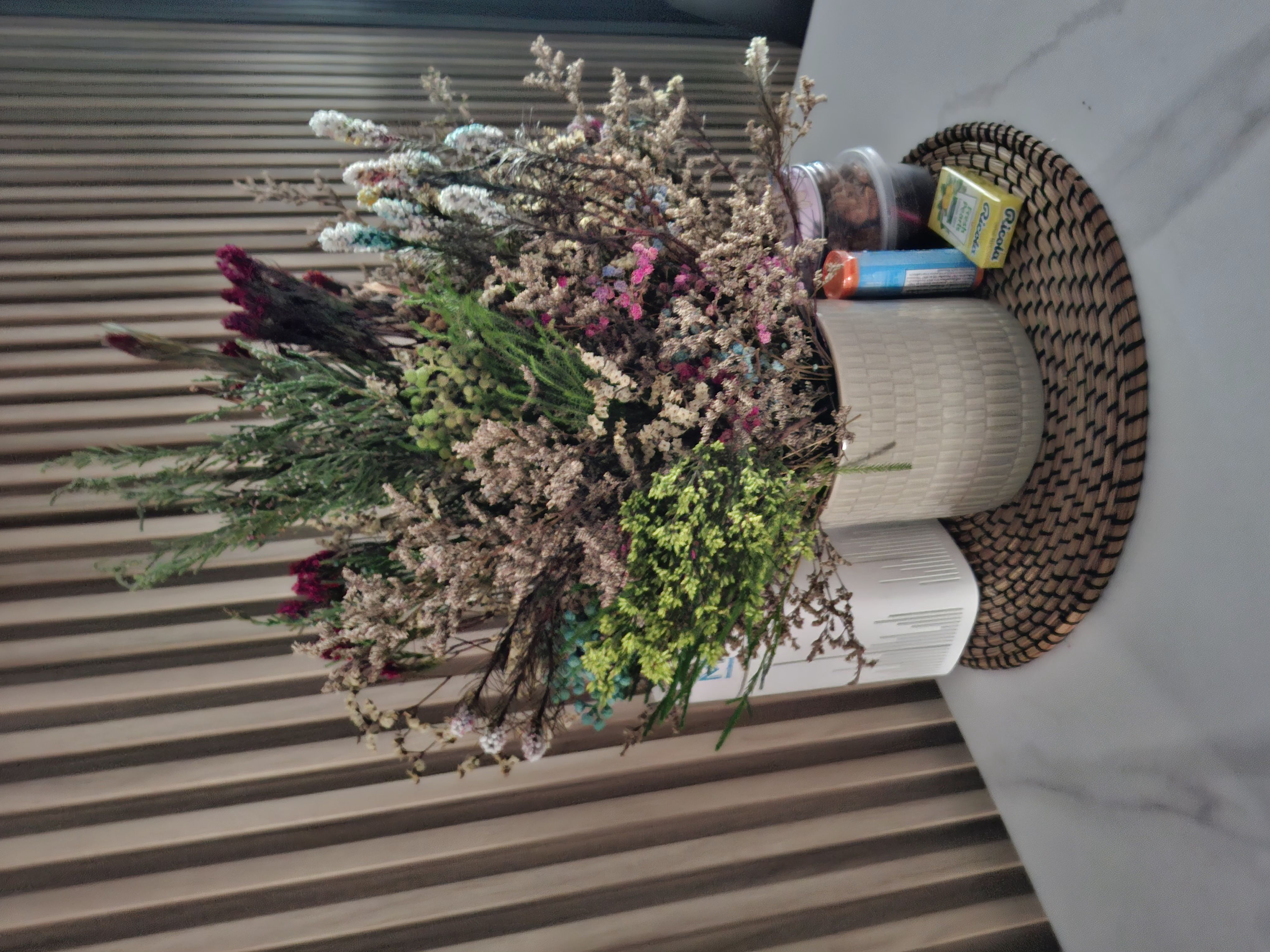 A-little-floral-magic-for-our-cozy-corner.