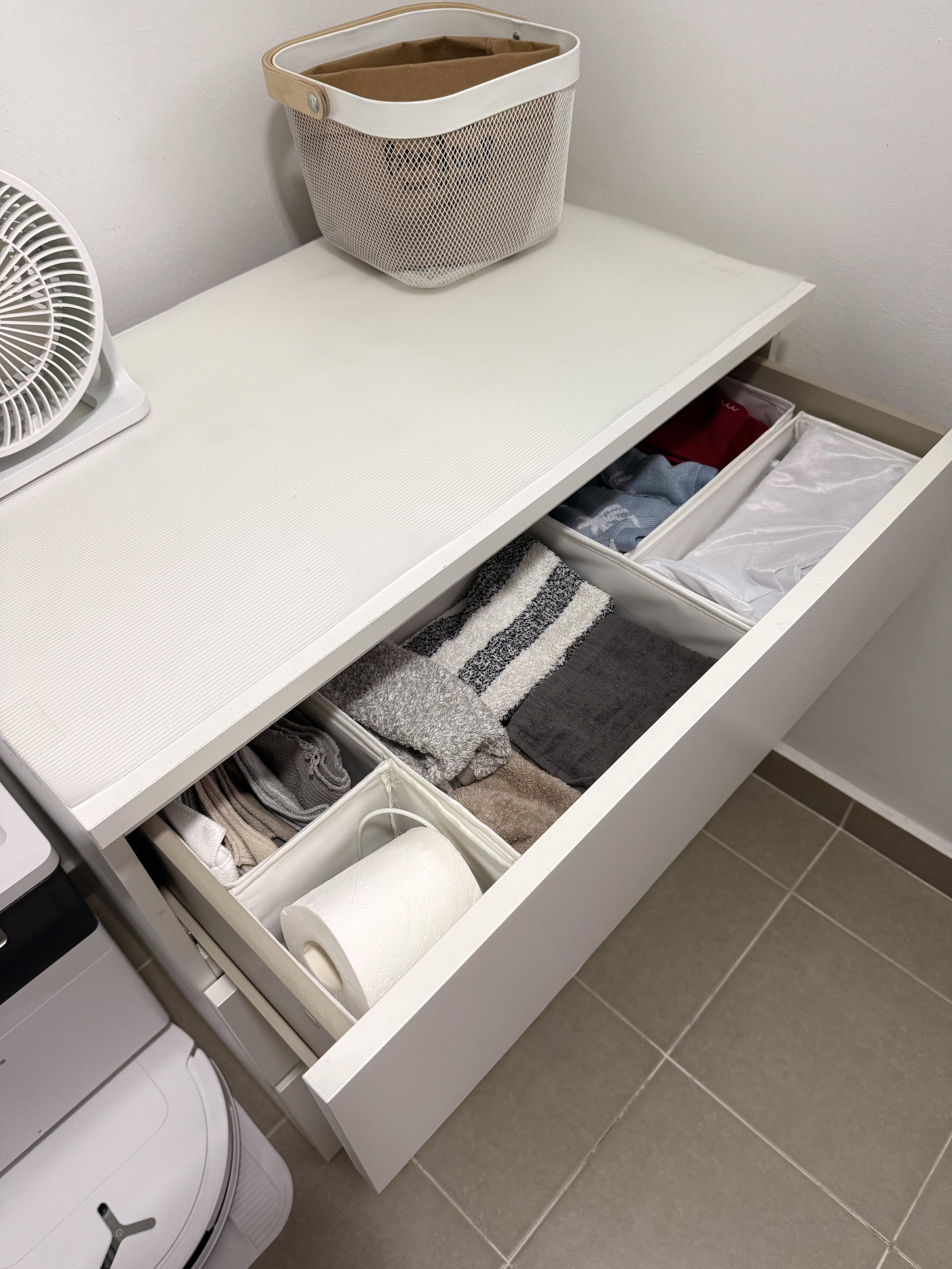 IKEA Malm in the service yard?