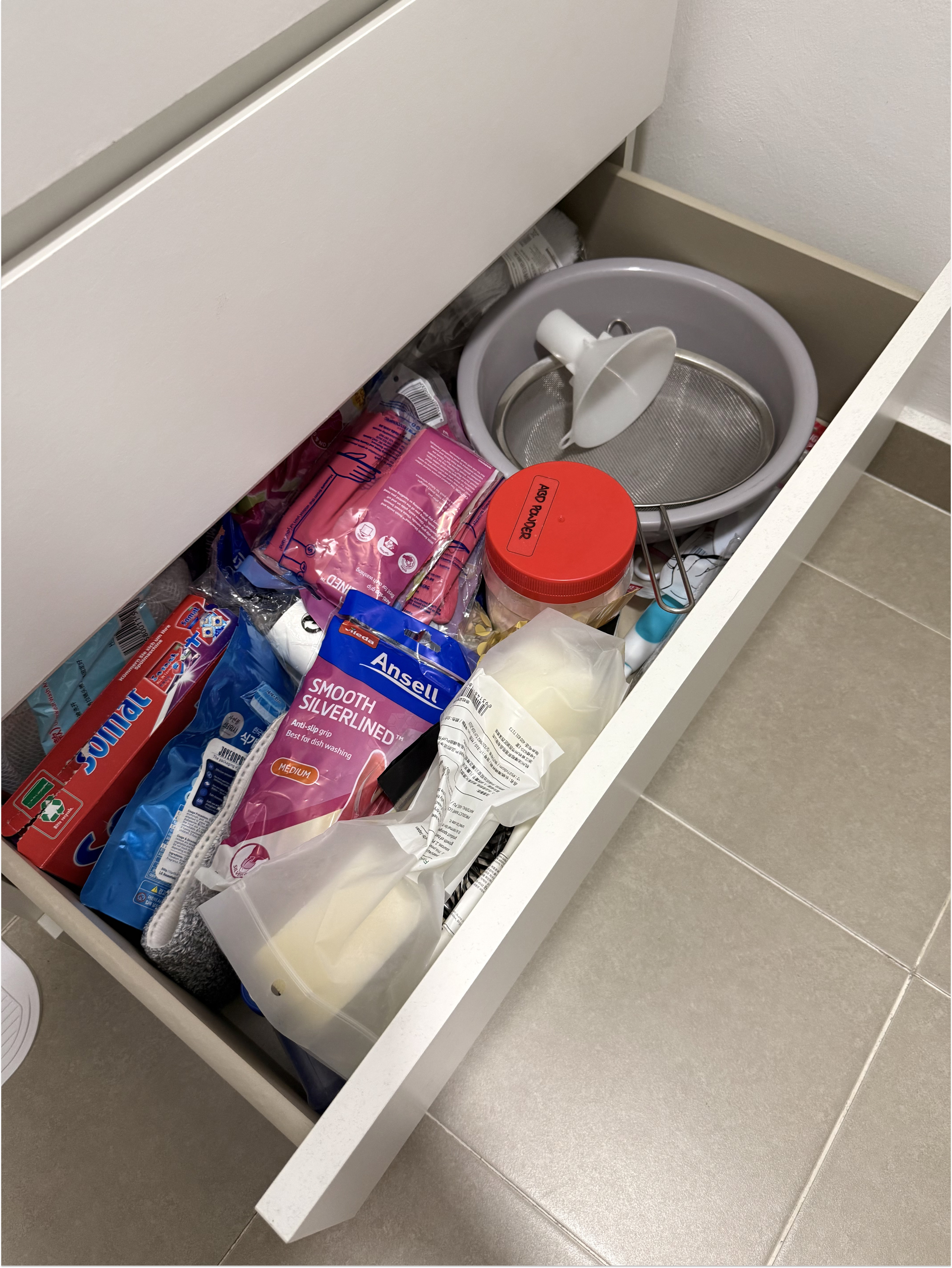 IKEA Malm in the service yard?