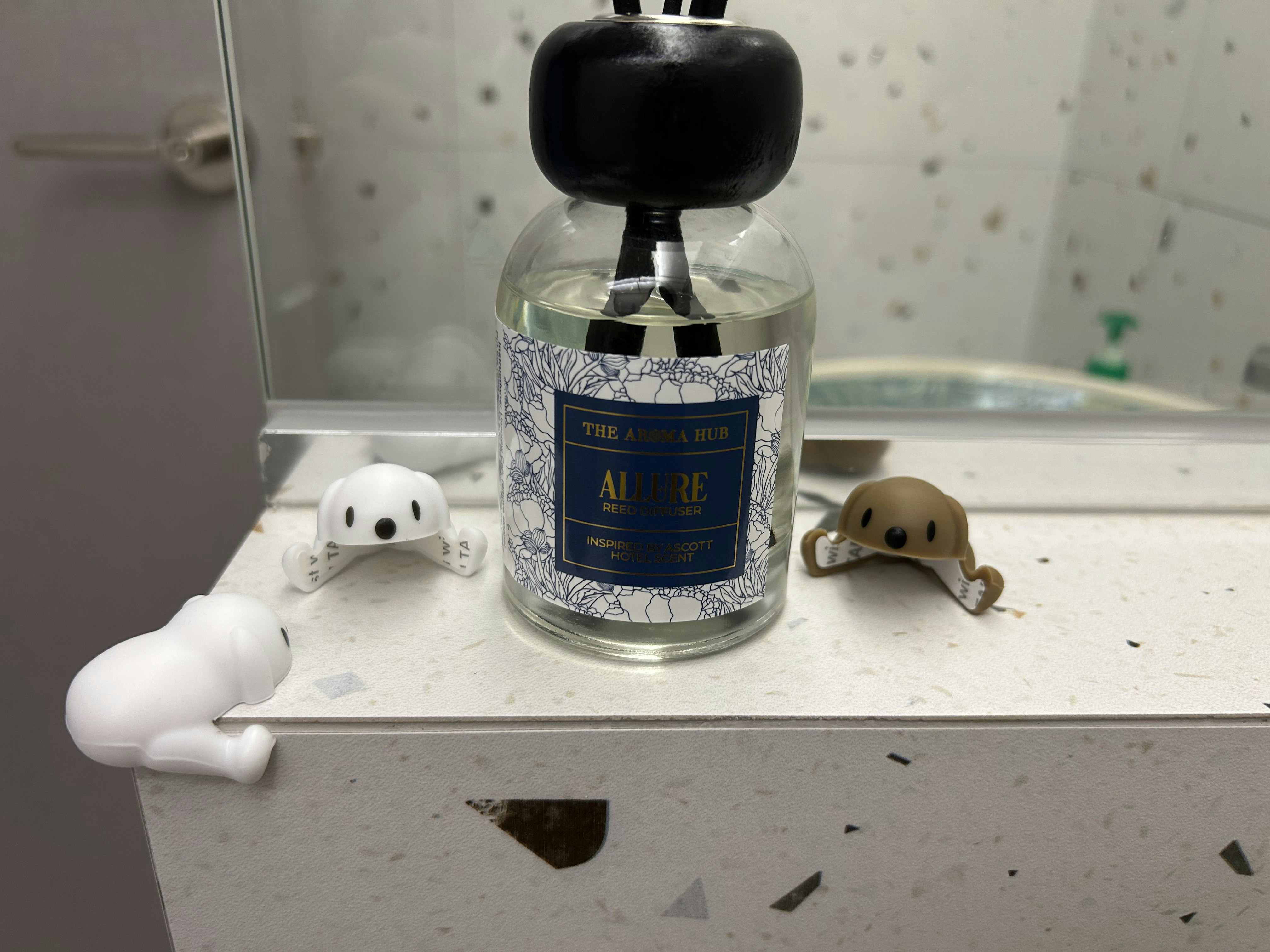 Housewarming-Gifts-We-Love