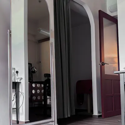 Customer home photo 4: HONEST REVIEW: Vega Arched Movable Mirror 🪞