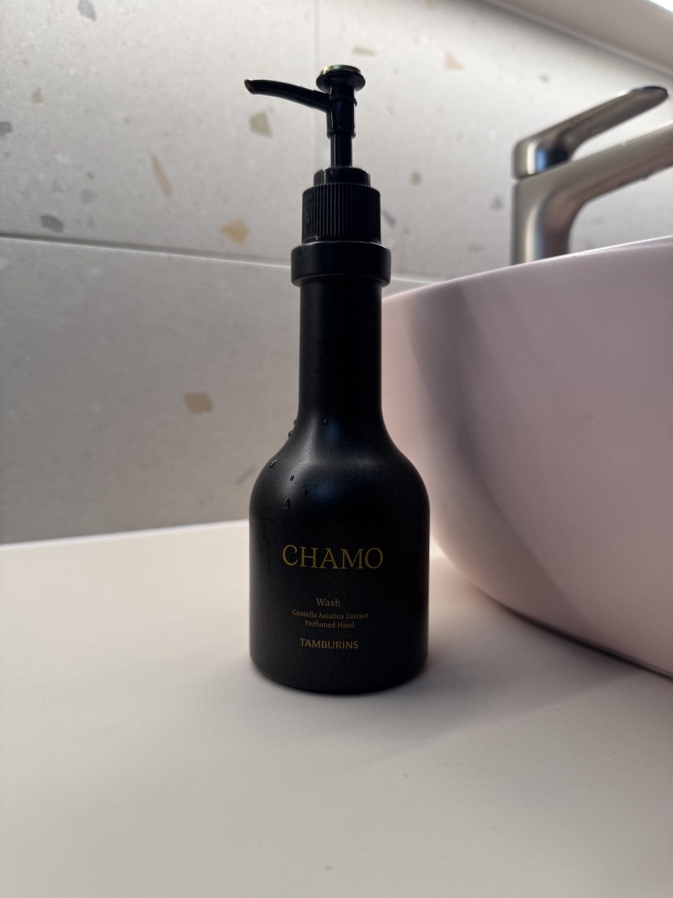 Uplift-Your-Home-Atmosphere-with-Scents-🌷🏡