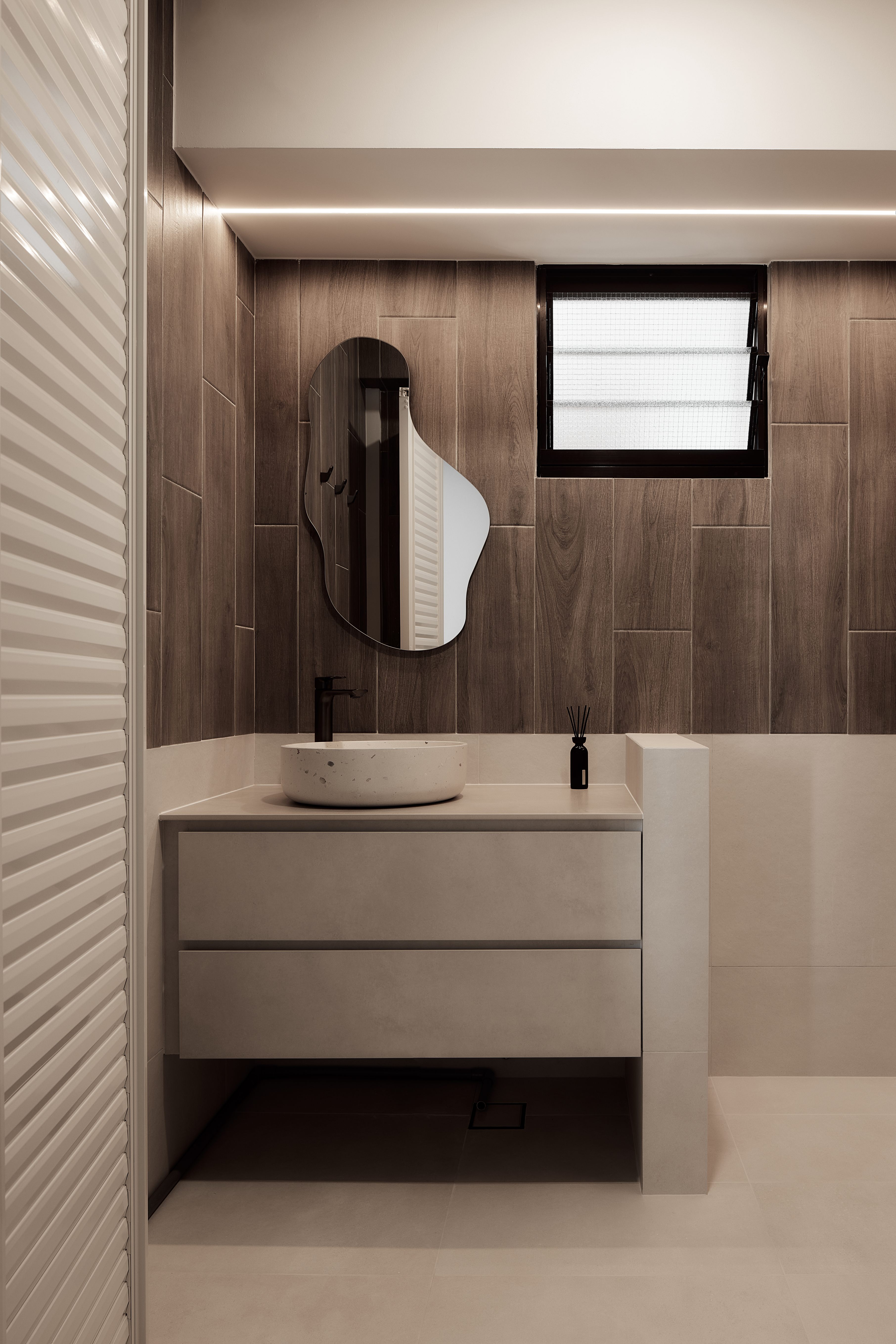 House Tour: The Compassvale Bow Home - Light, Space & Calm