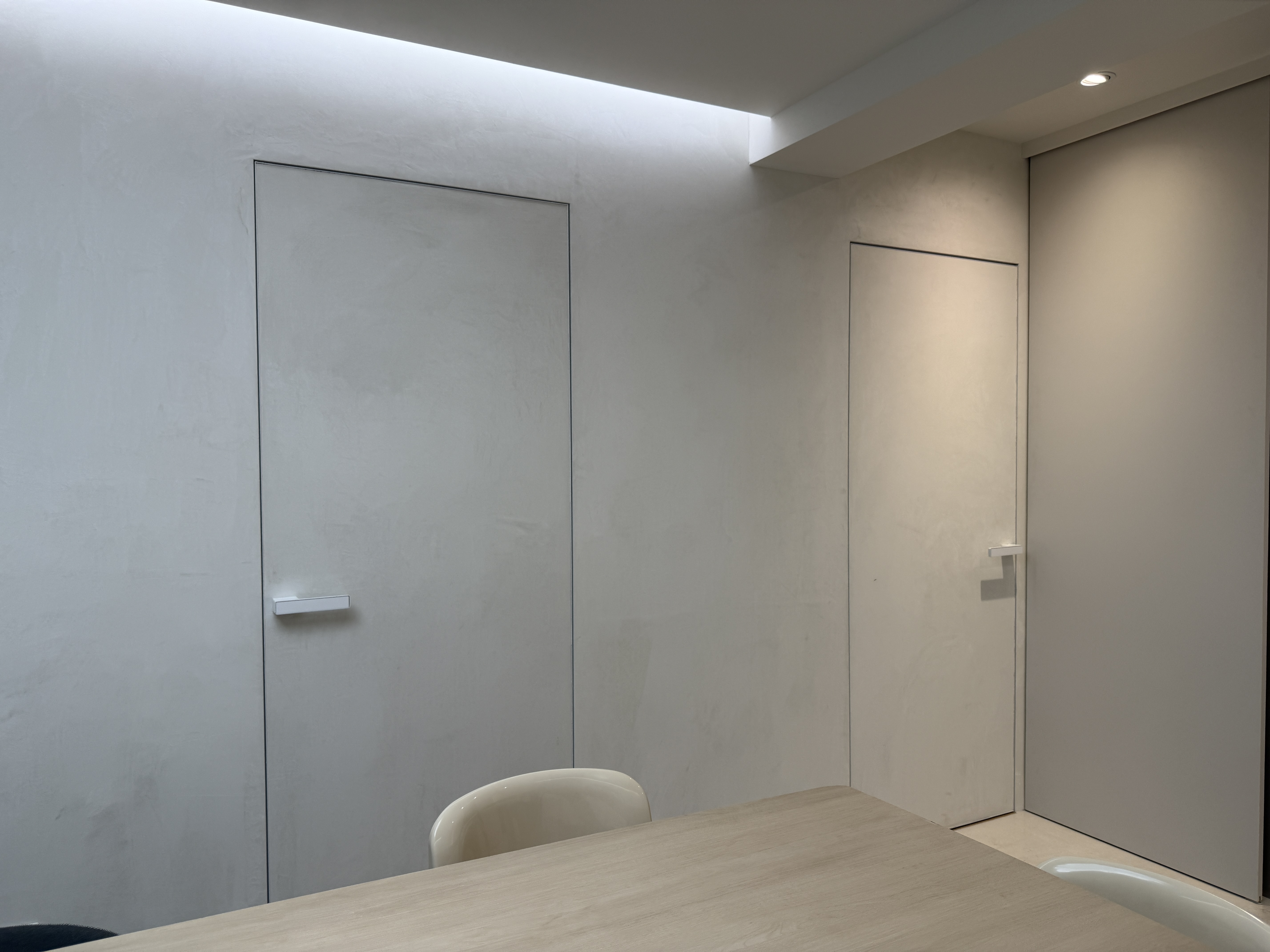 Framless Door makes a difference!
