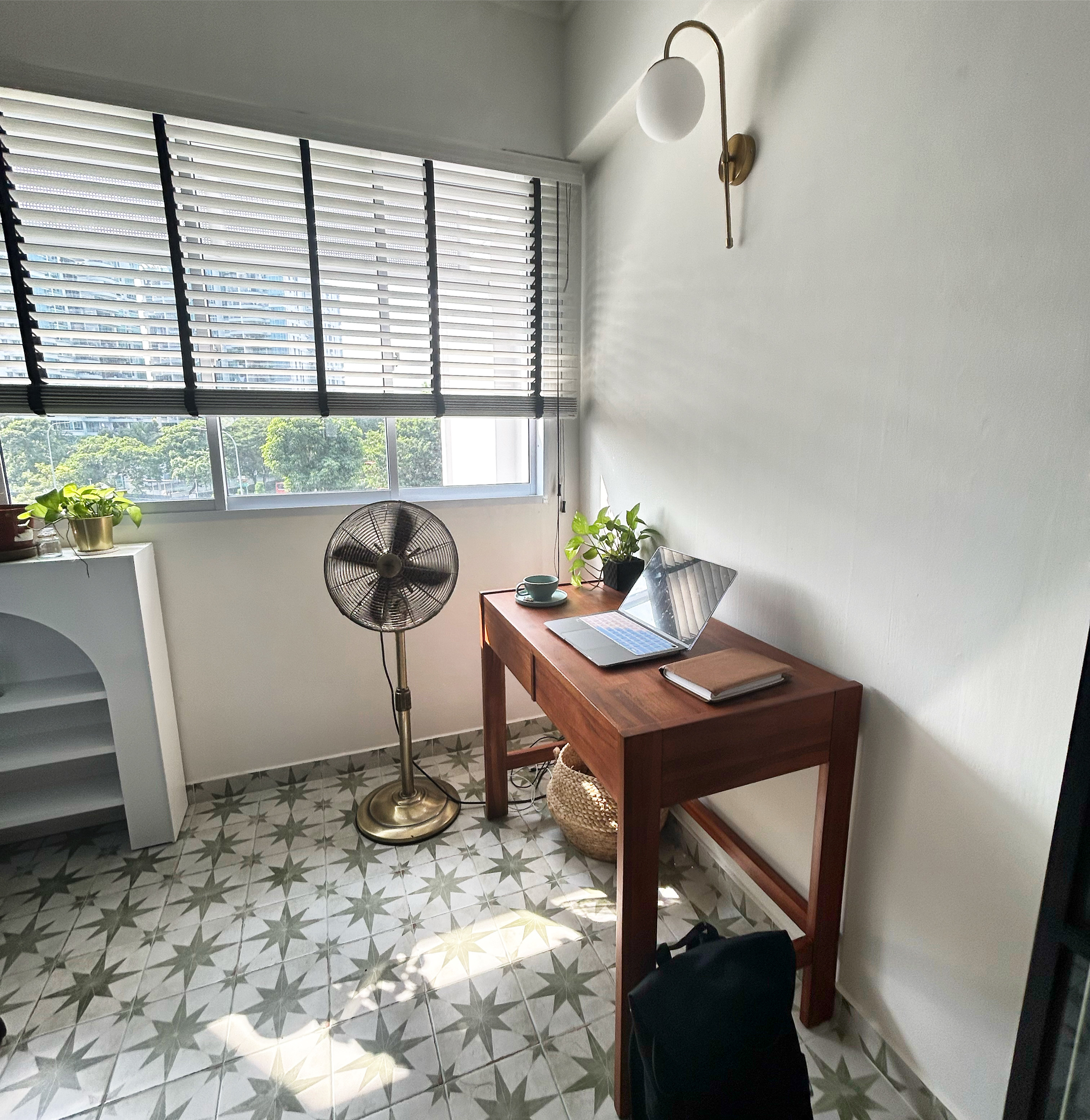 Vintage tiles + plants + sun = Perfect workspace