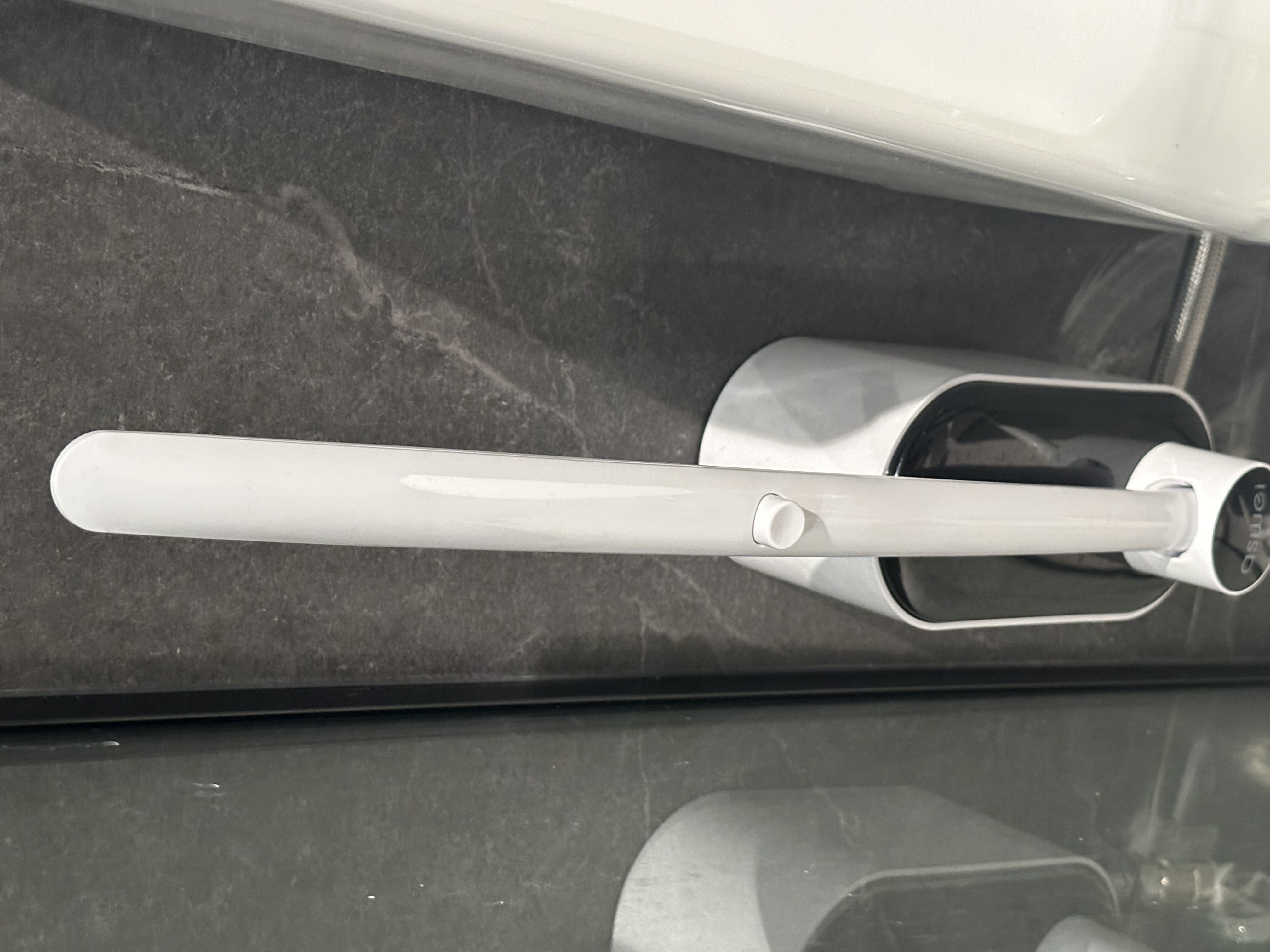 5 essential items in the bathroom