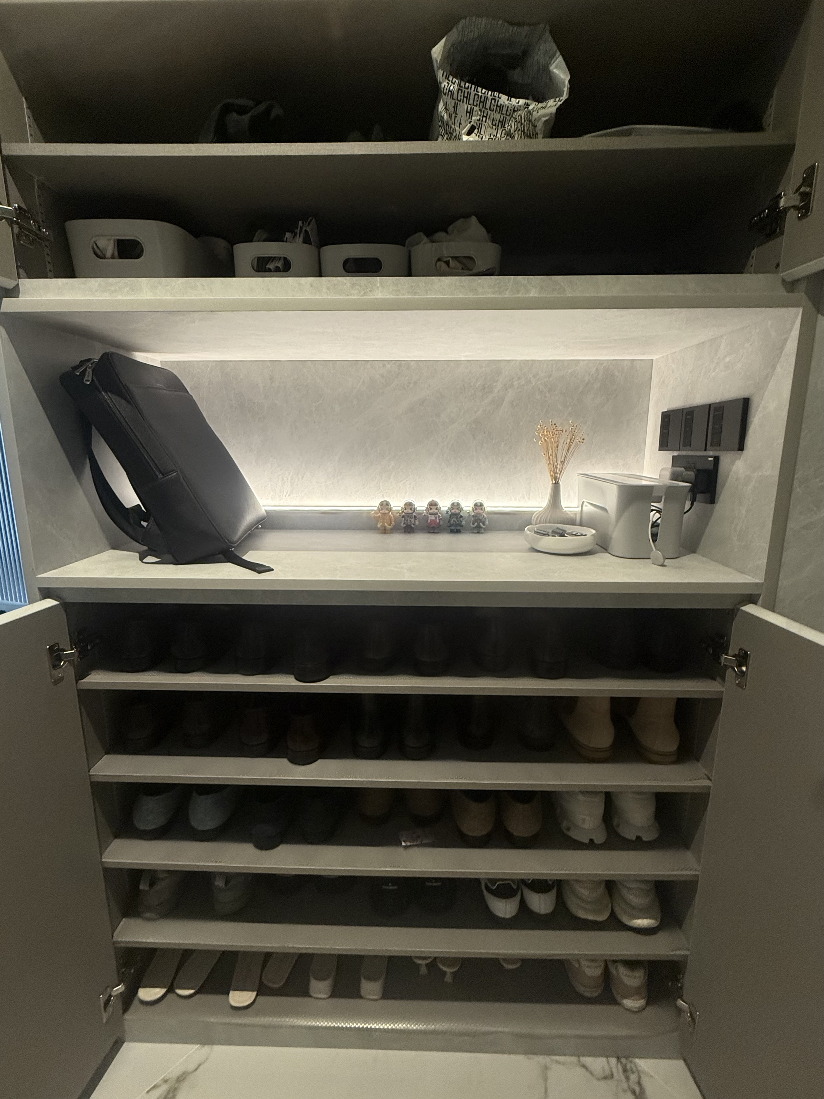 My Home Entryway & Shoe Cabinet 👟✨